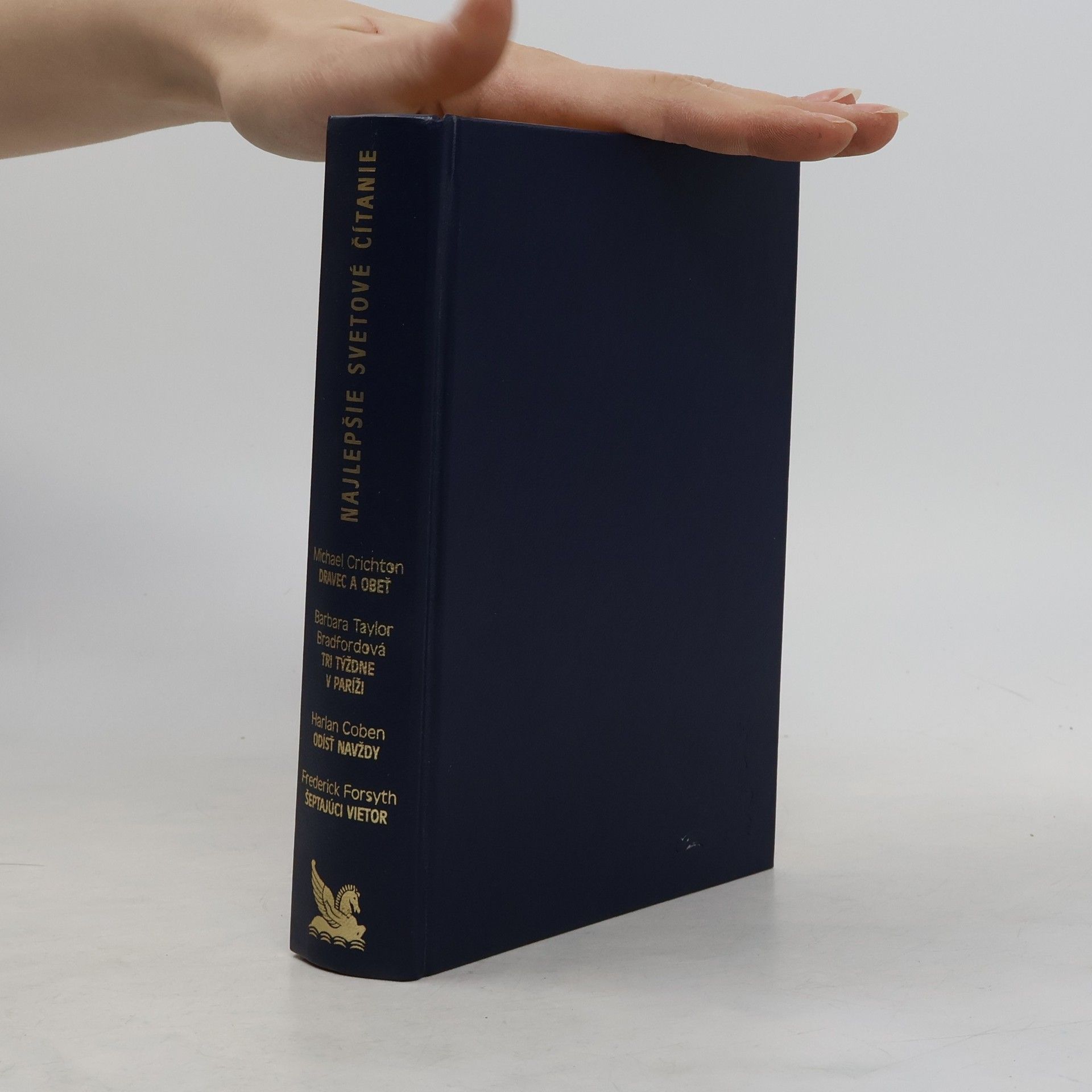 Najlepšie svetové čítenie: Dravec a obeť. Tri týždne v Paríži. Odísť navždy. Šeptajúci vietor