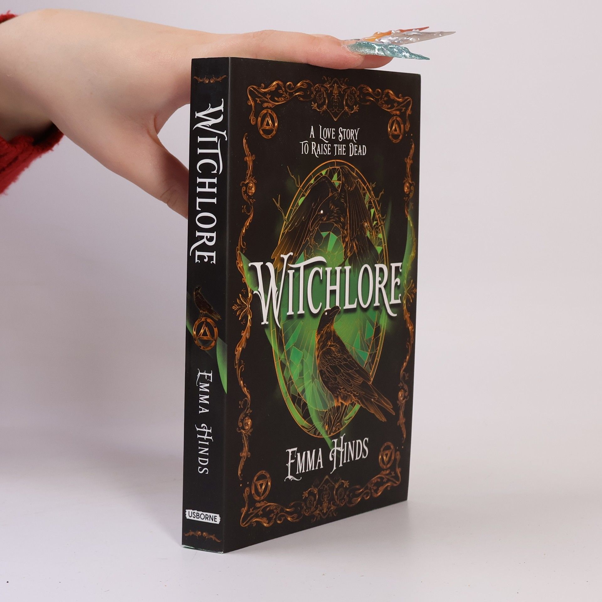 Emma Hinds Witchlore