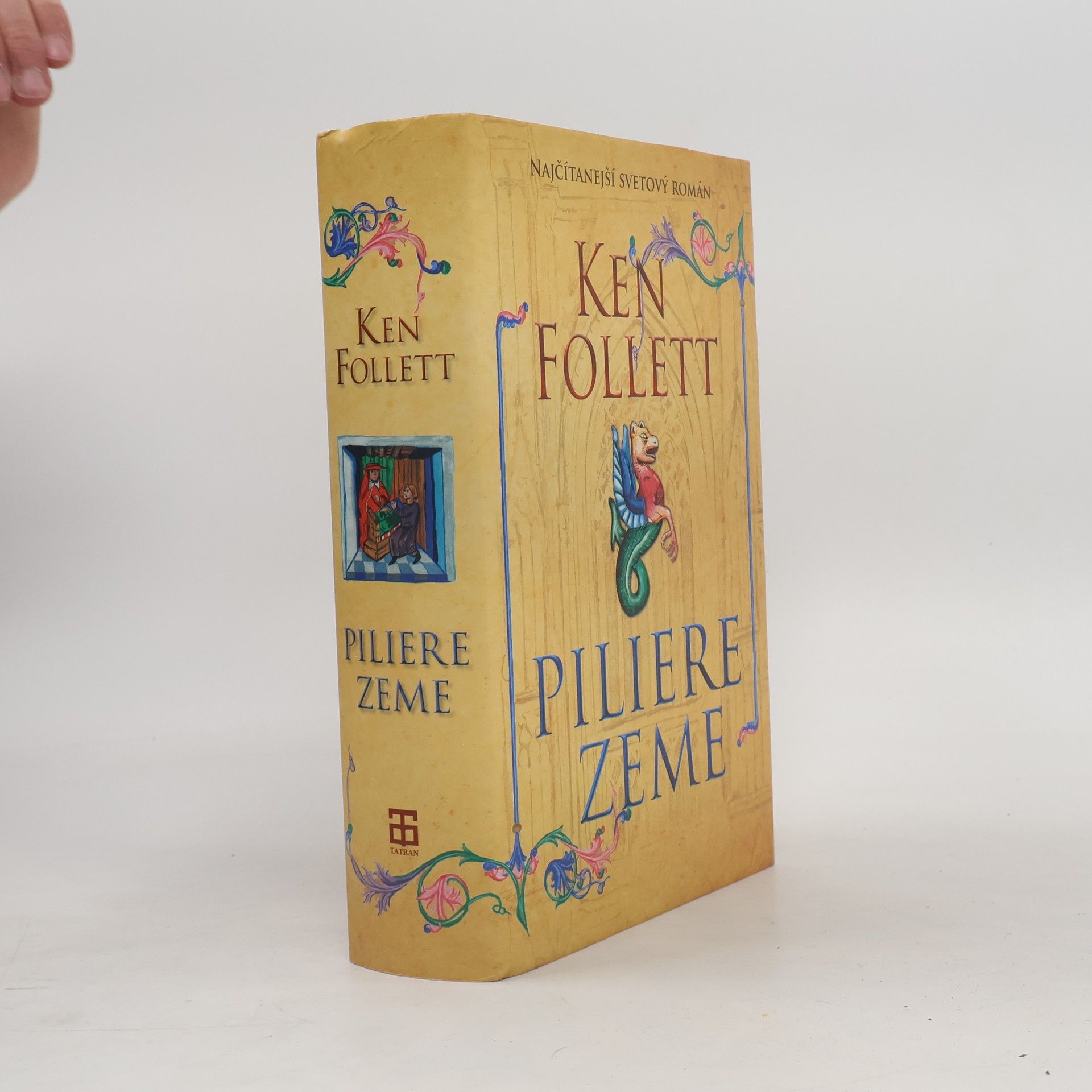 Ken Follett Piliere zeme