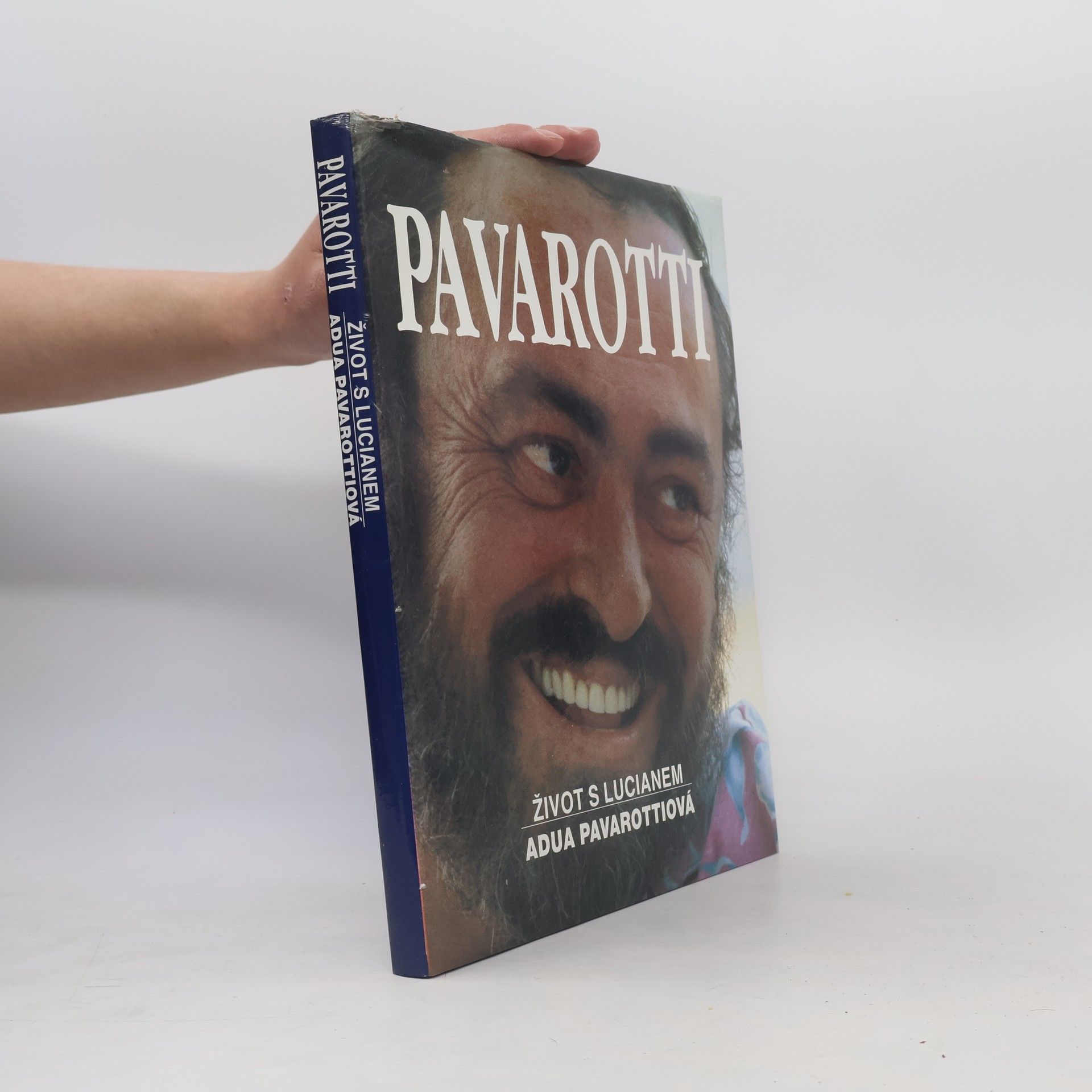 Adua Pavarotti Pavarotti: Život s Lucianem