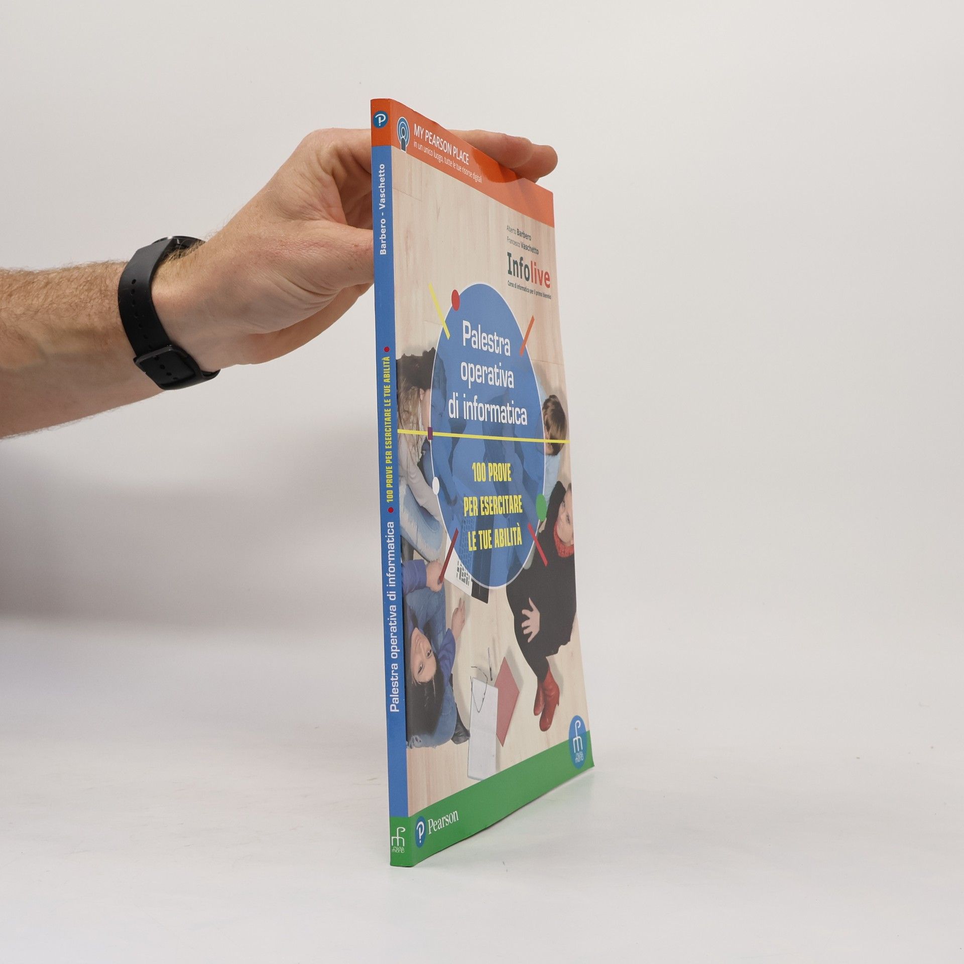 Kolektív autorov Palestra operativa di informatica