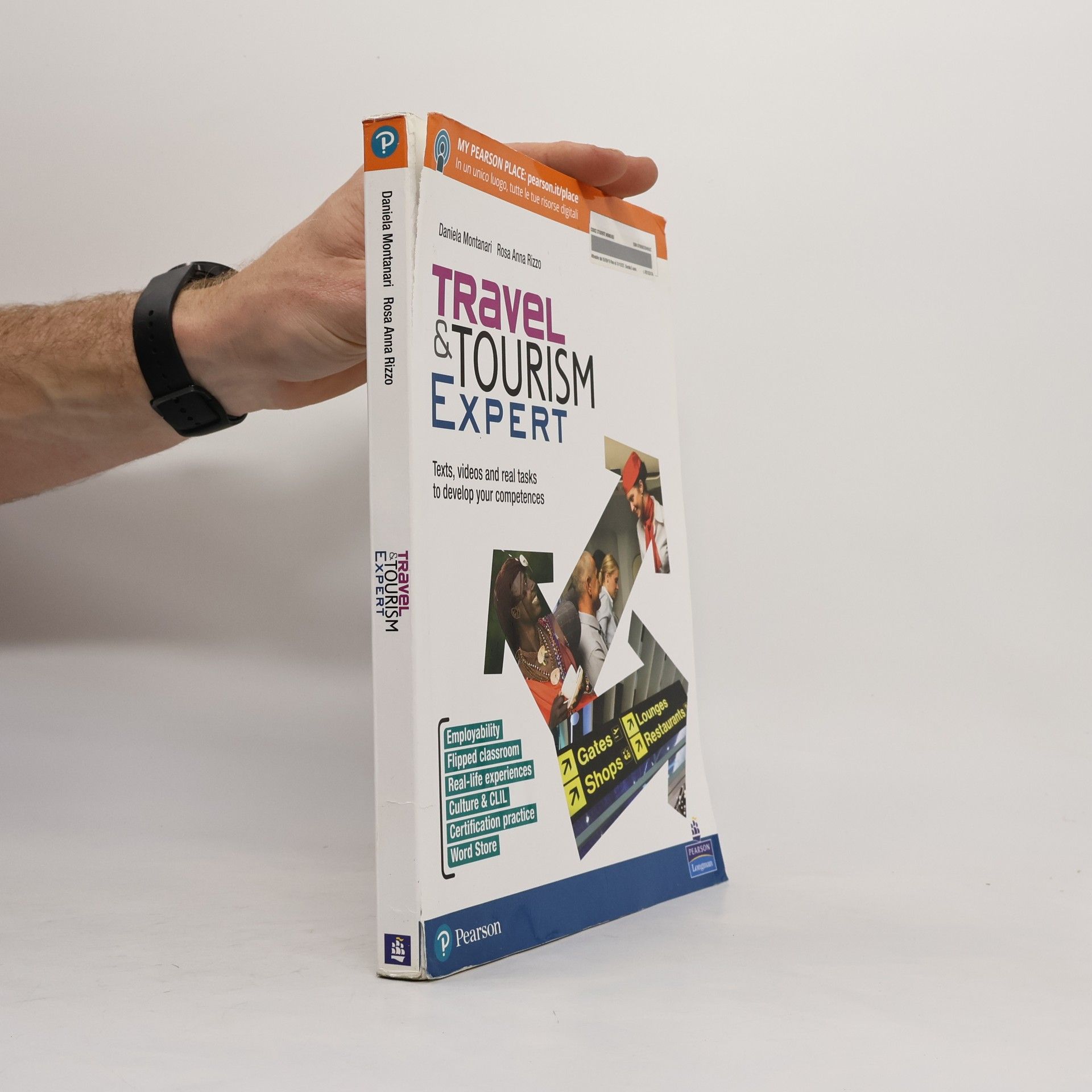 Daniela Montanari Travel & Tourism Expert