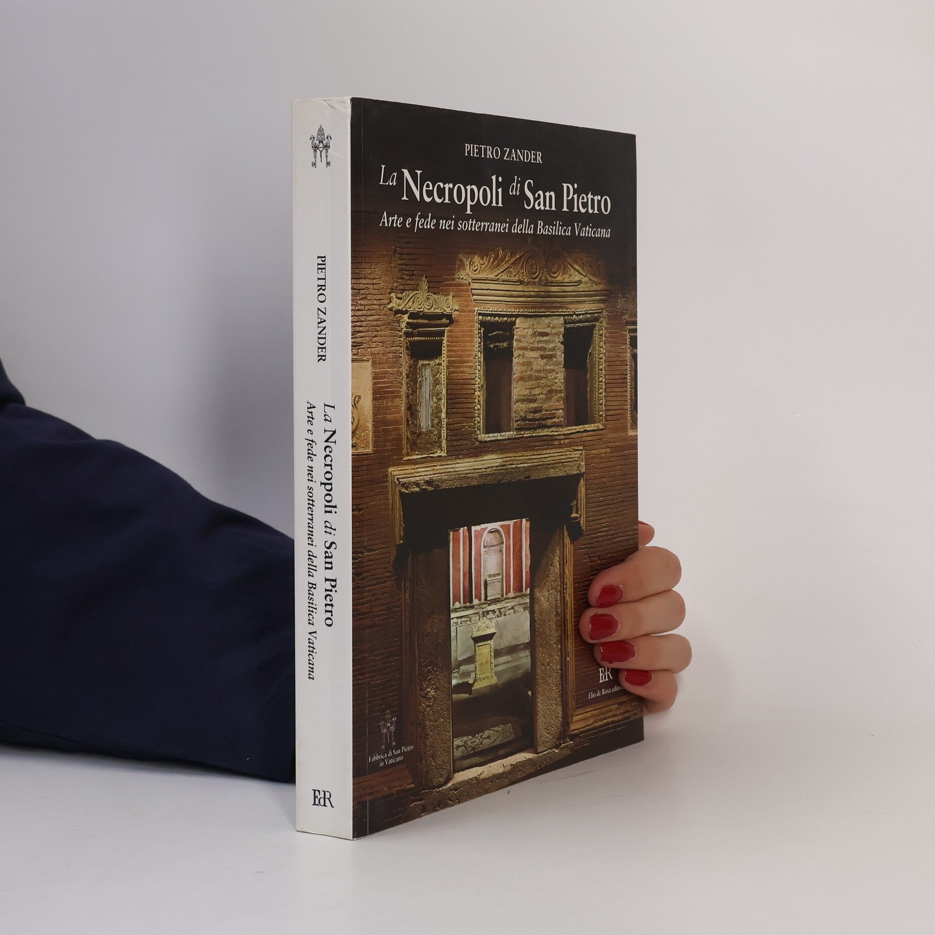 Pietro Zander La necropoli di San Pietro