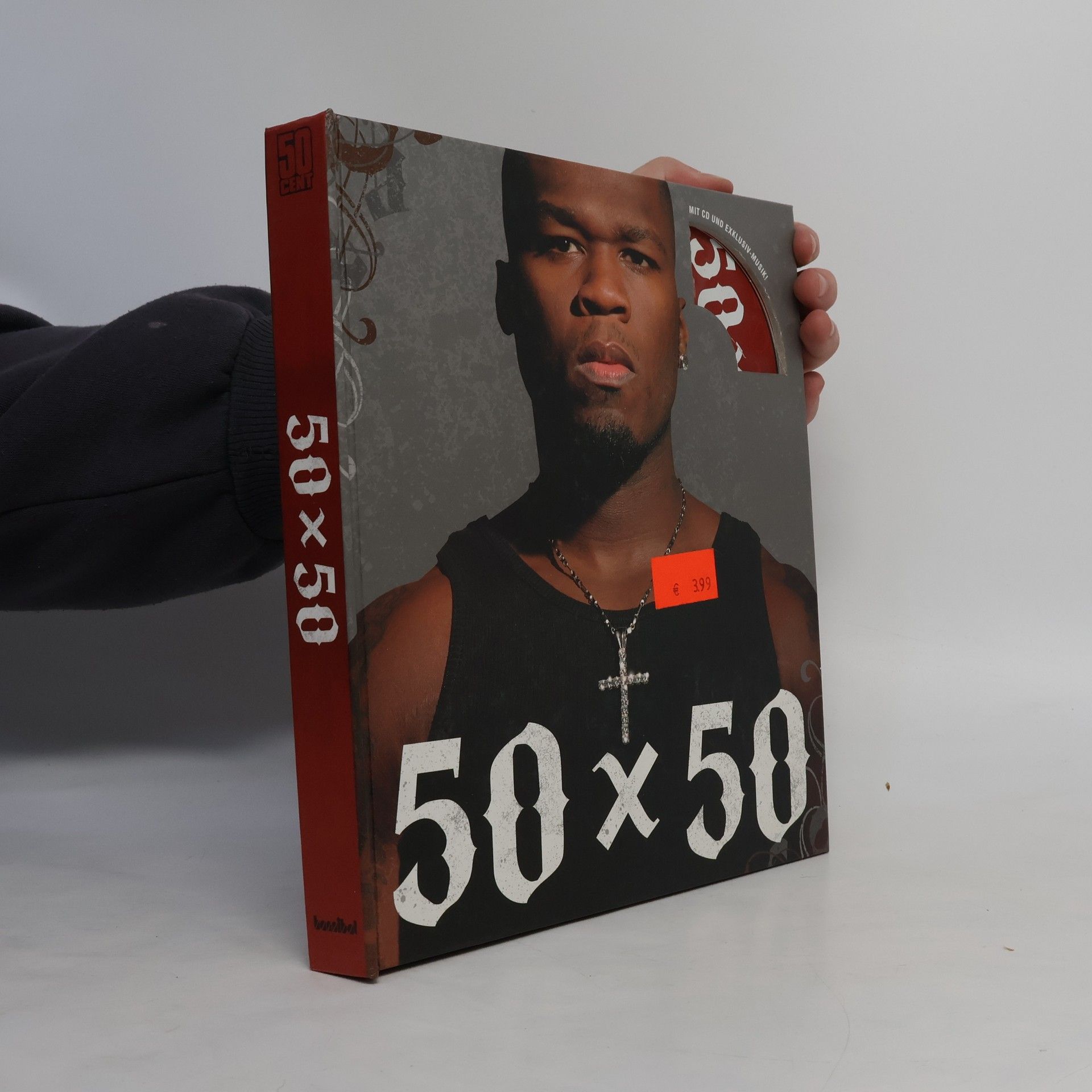 Autores varios 50 x 50