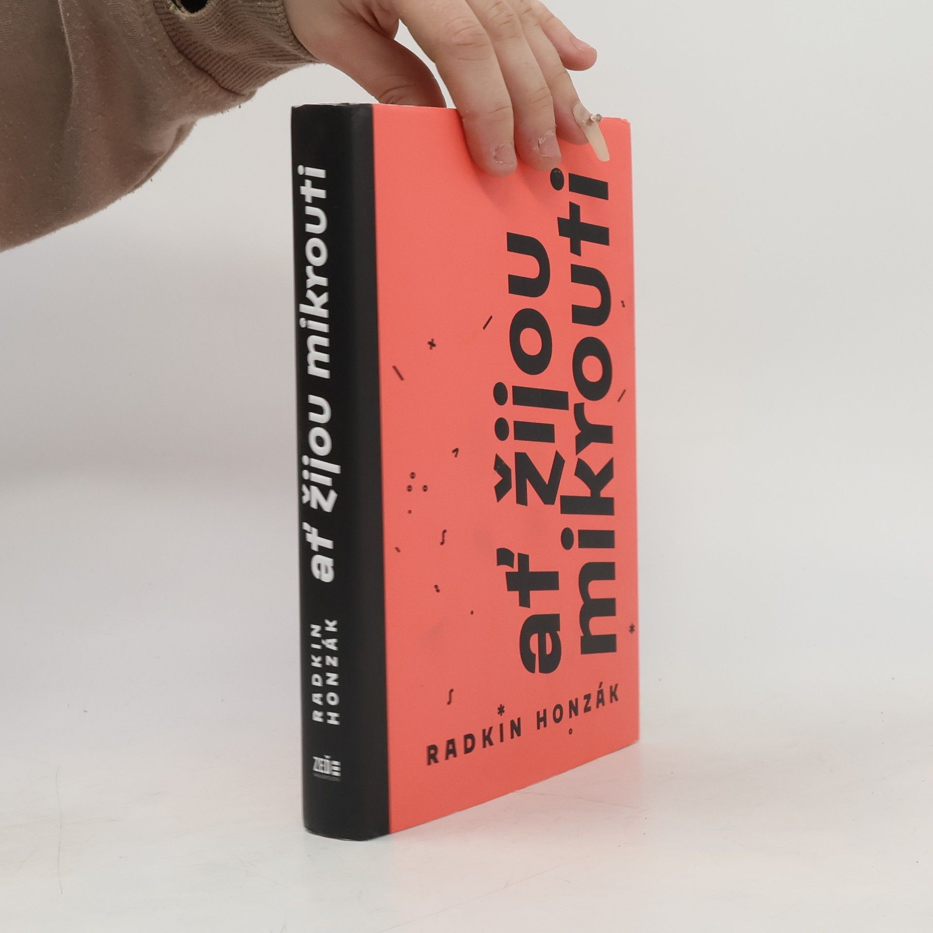 Radkin Honzák Ať žijou mikrouti