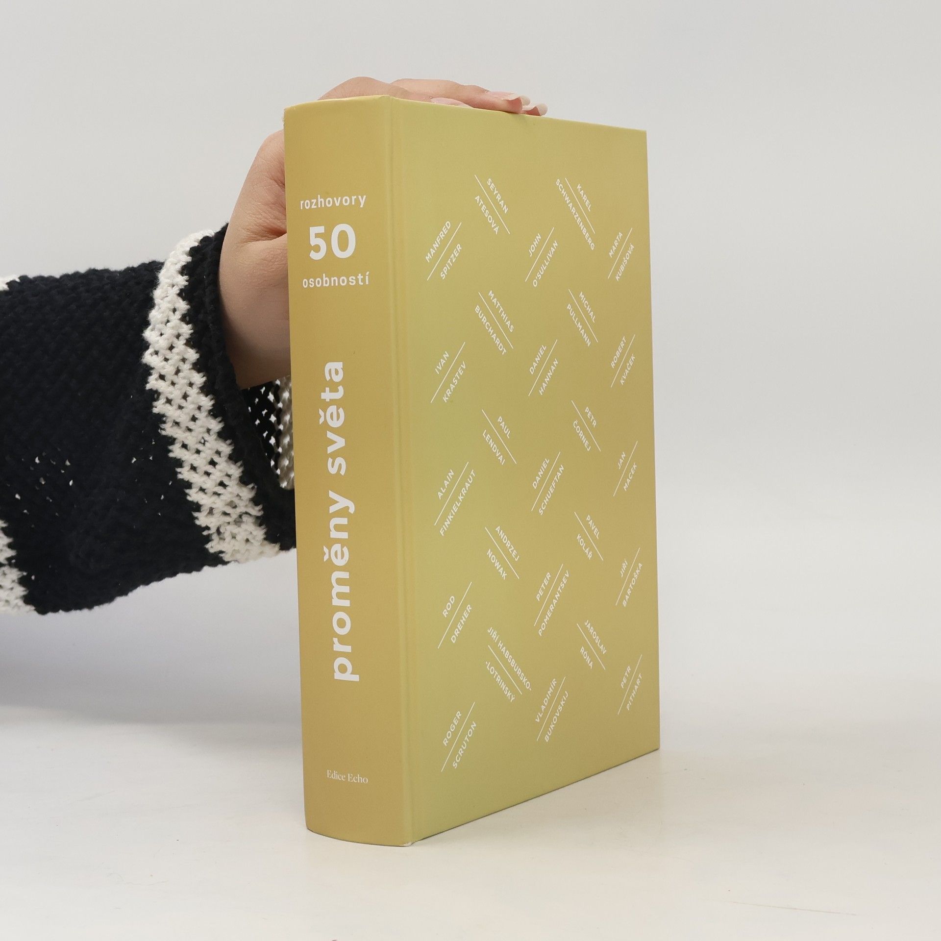 Ondřej Šmigol Proměny světa. Rozhovory 50 osobností