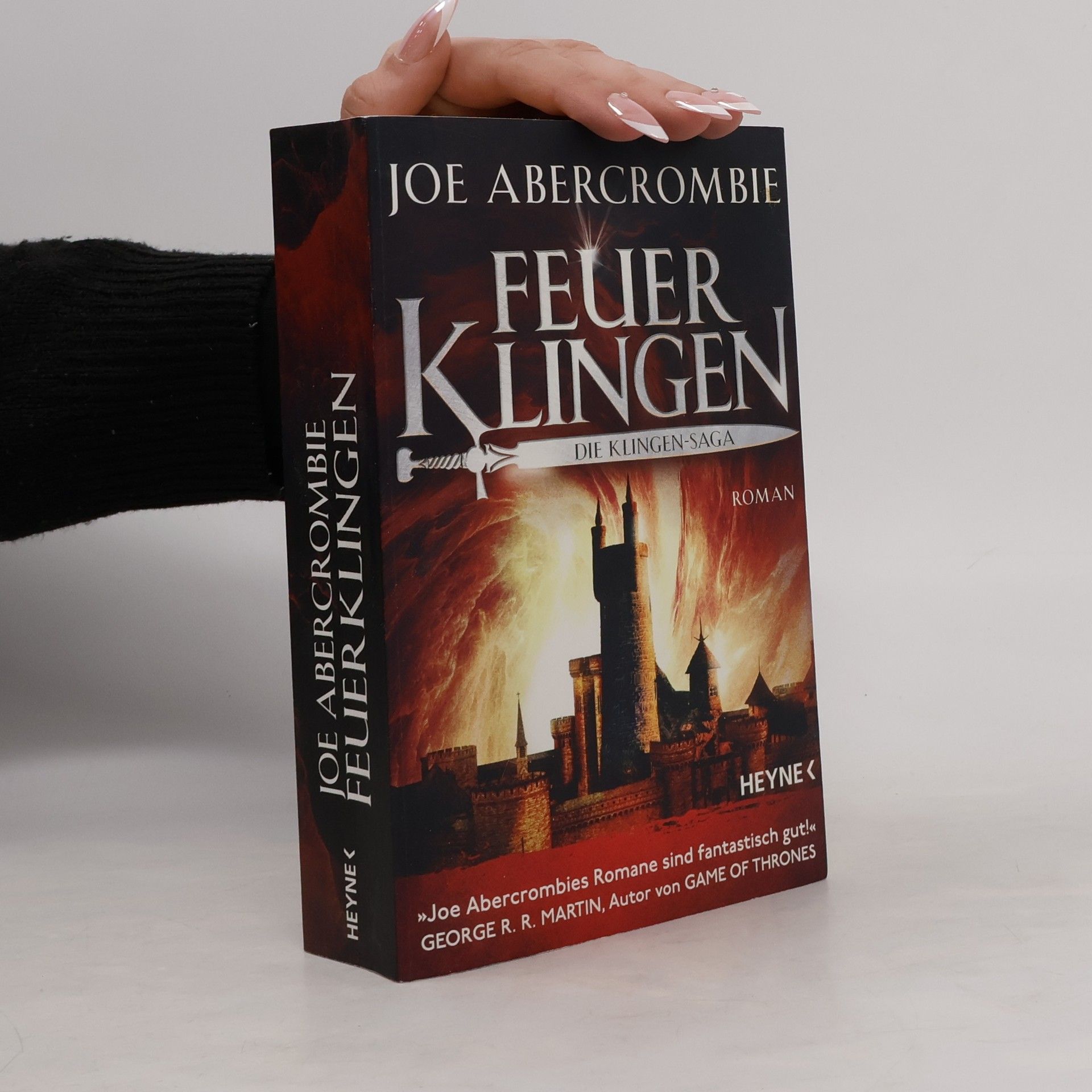 Joe Abercrombie Feuerklingen - Die Klingen-Saga. Roman
