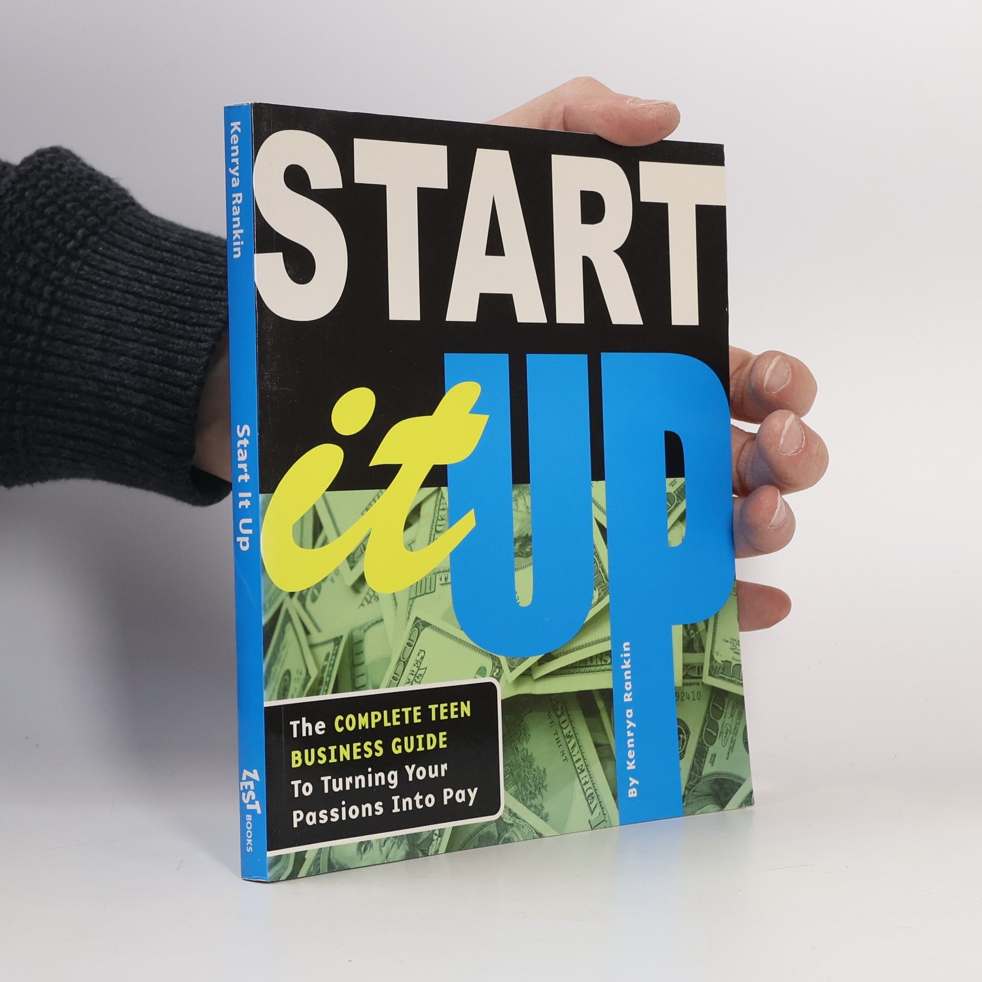 Eriko Takada Start It Up