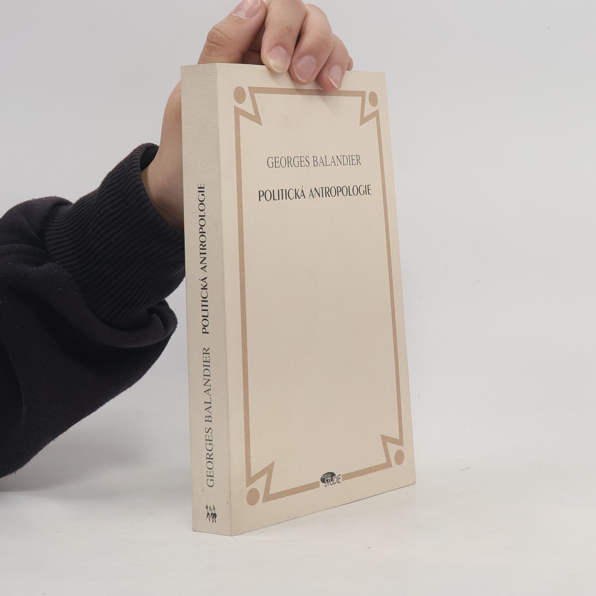 Politická antropologie