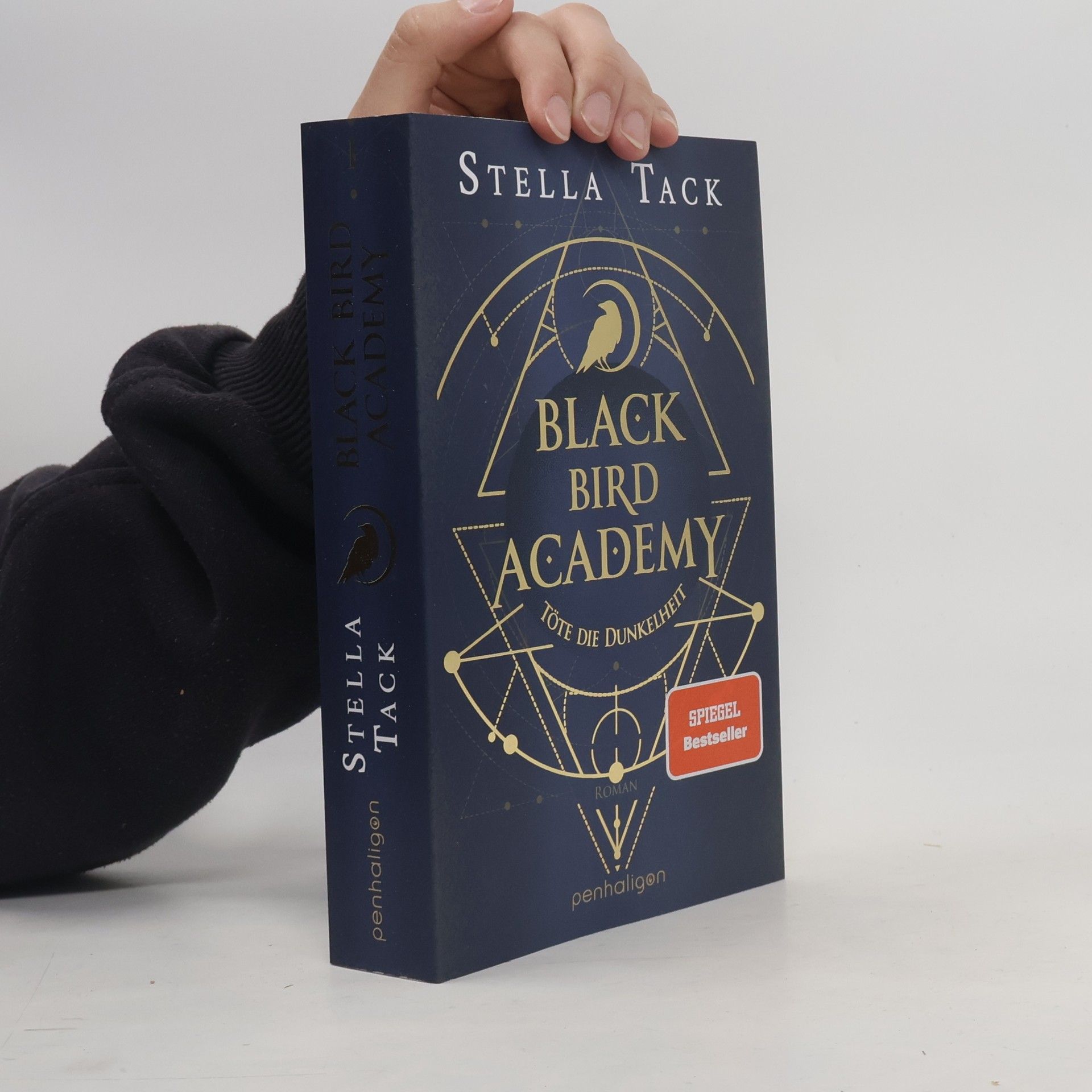 Stella Tack Black Bird Academy - Töte die Dunkelheit