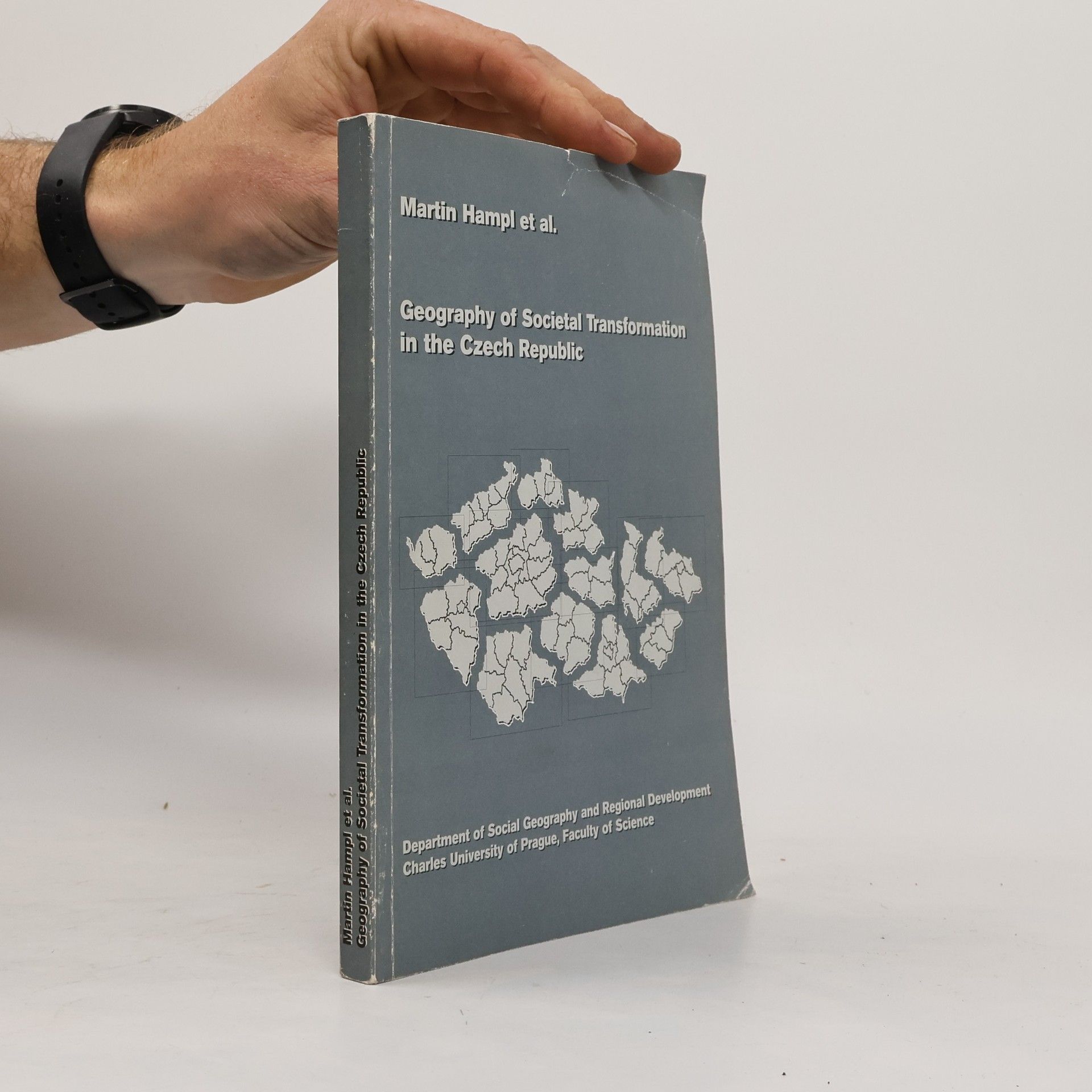 Martin Hampl Geography of societal transformation in the Czech Republic