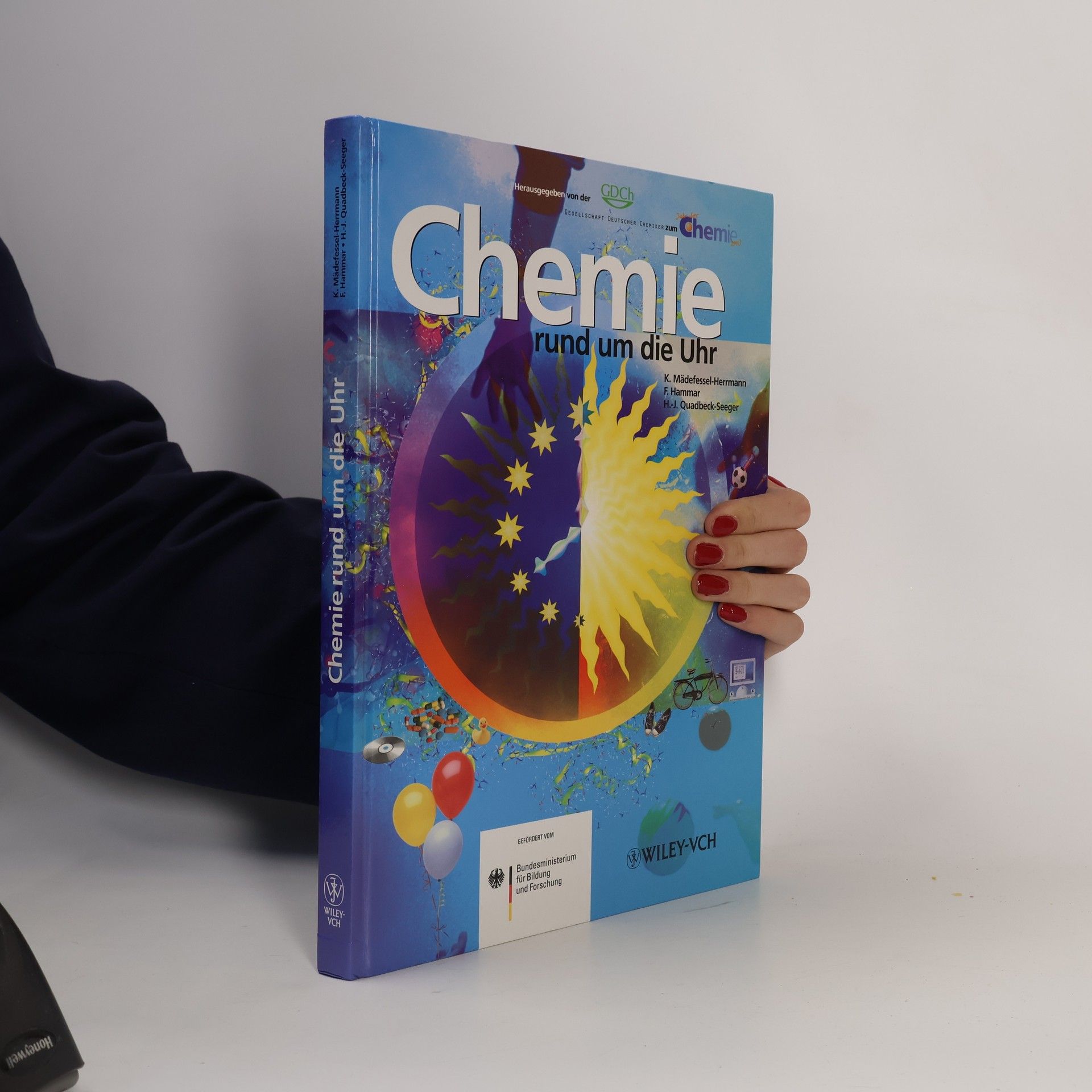 Kristin Mädefessel-Herrmann Chemie rund um die Uhr