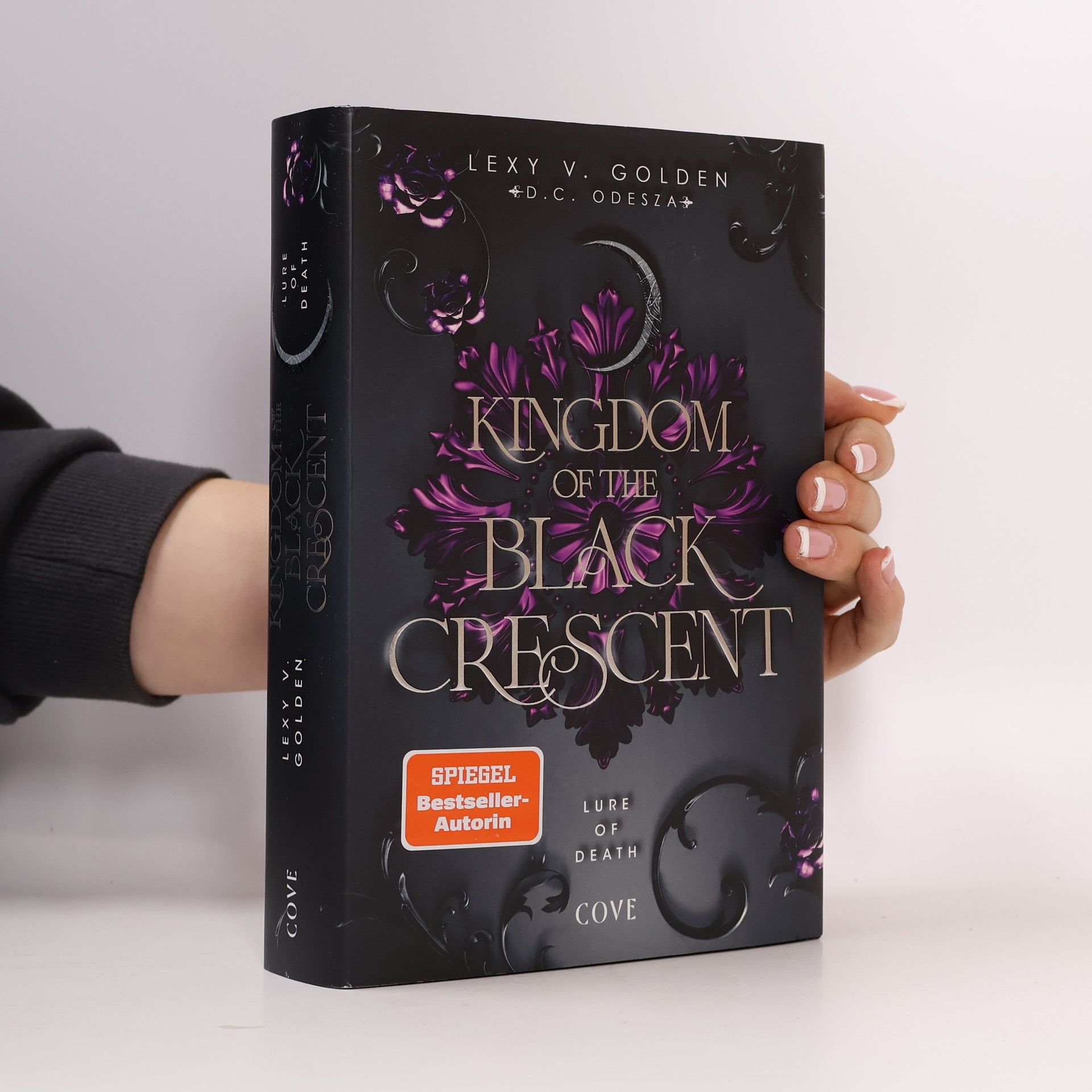 Lexy v. Golden Kingdom of the Black Crescent - 2: Lure of Death