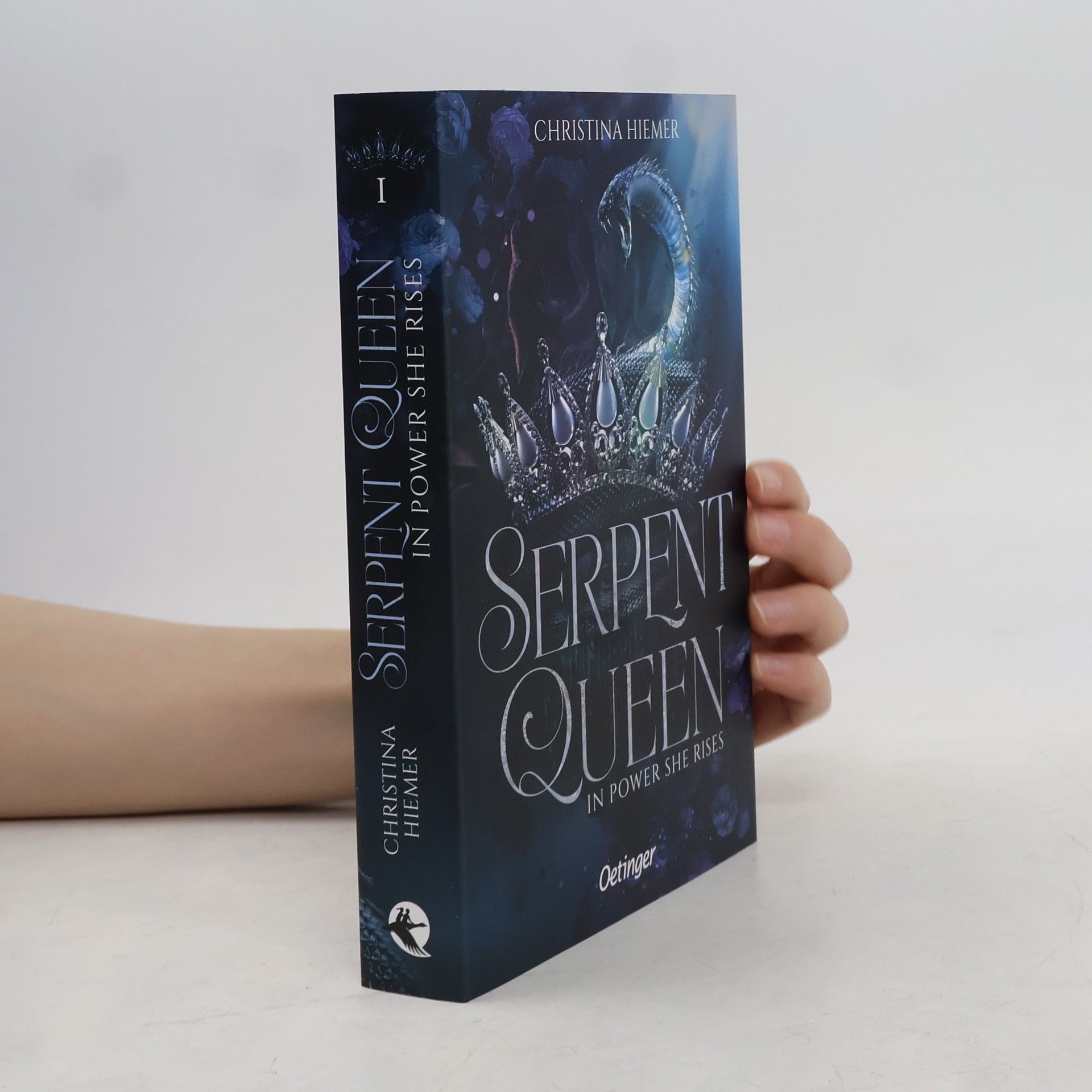 Christina Hiemer In Power She Rises / Serpent Queen Bd.1