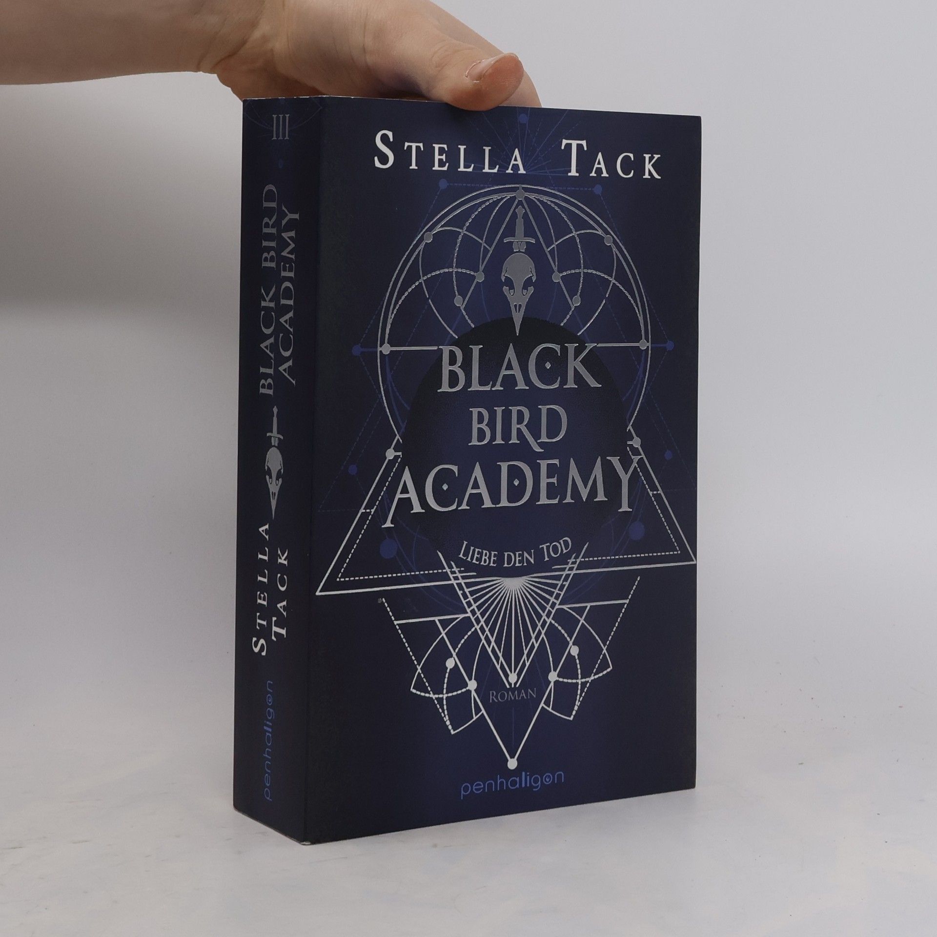 Stella Tack Black Bird Academy - Liebe den Tod