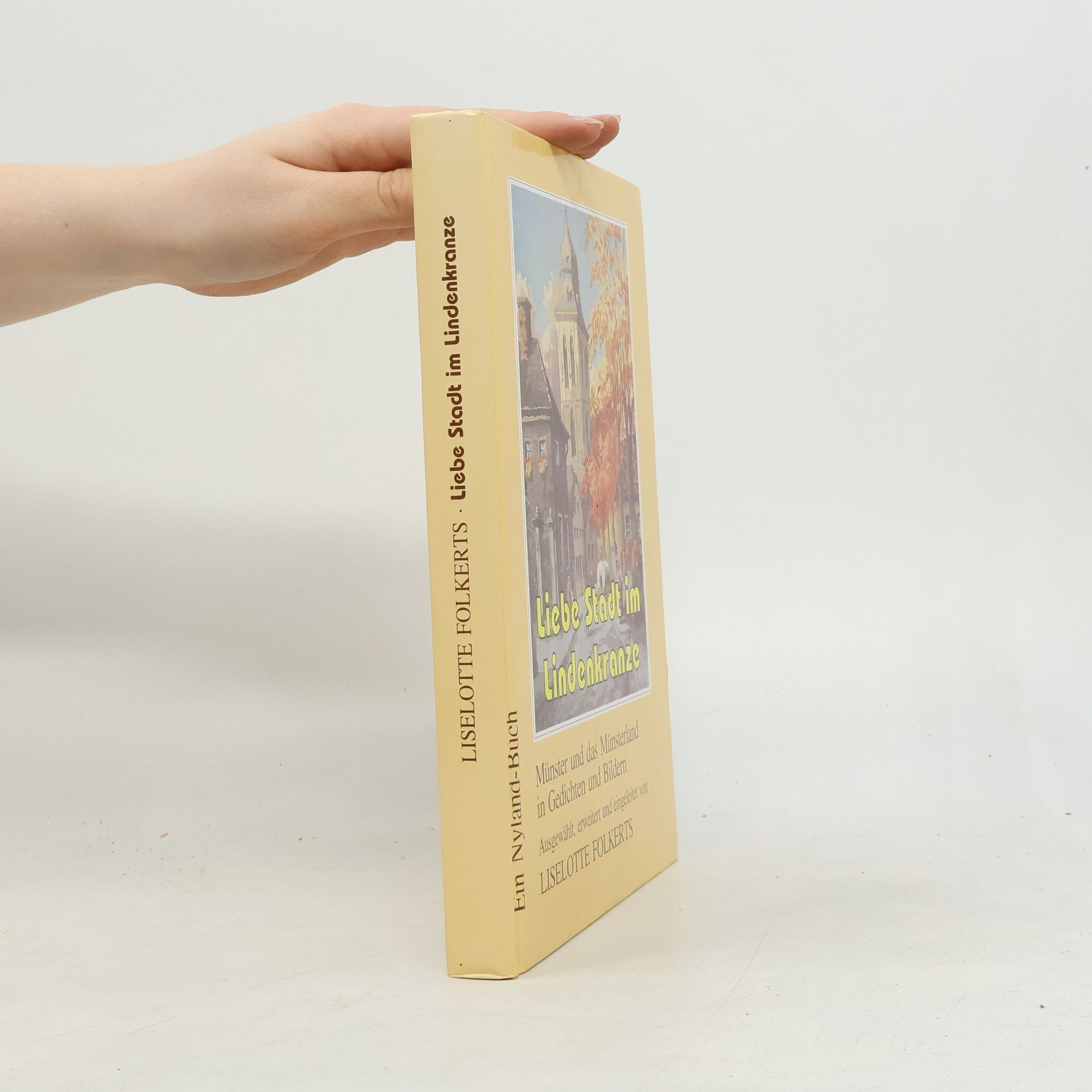 Liebe Stadt im Lindenkranze