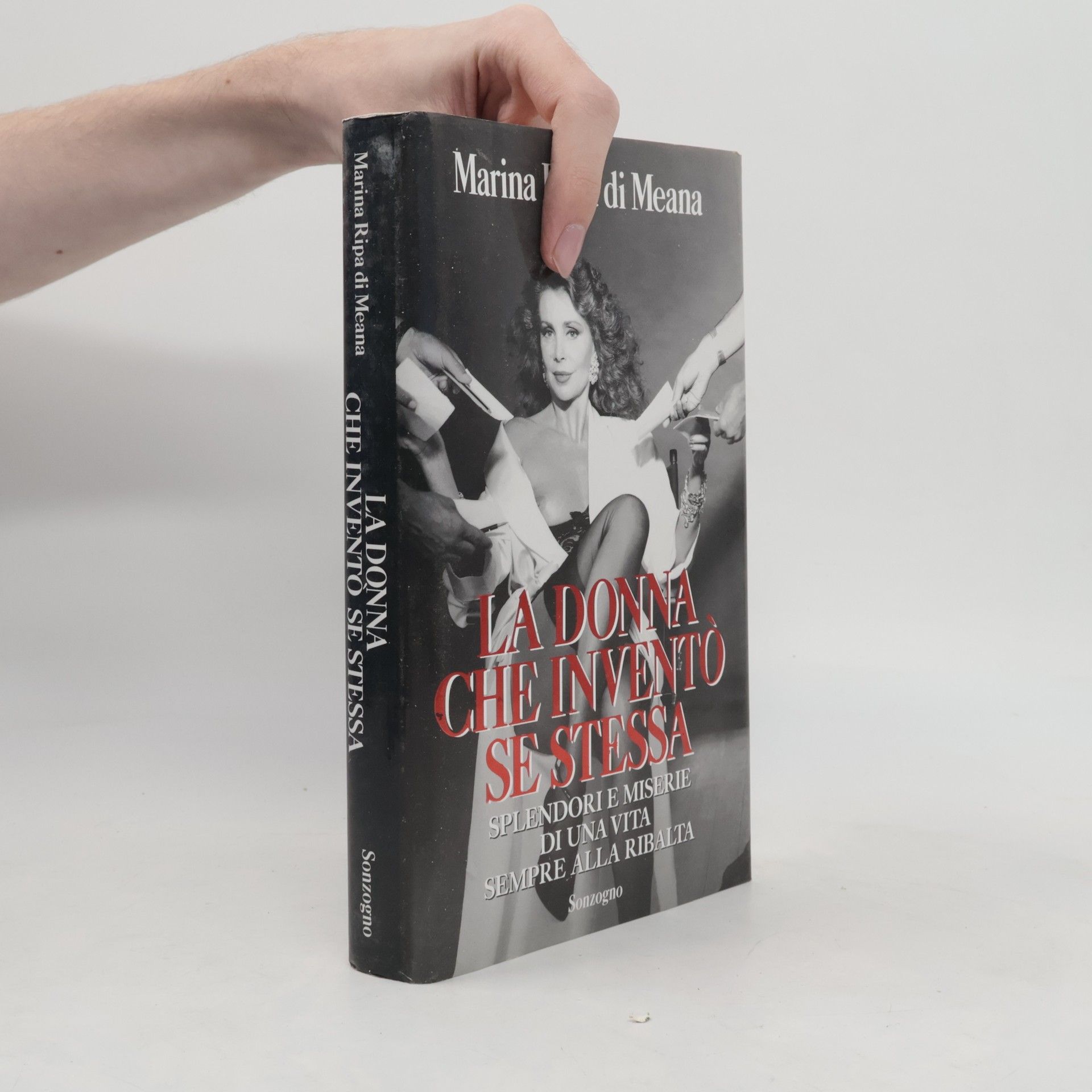Marina Ripa di Meana La donna che inventò se stessa