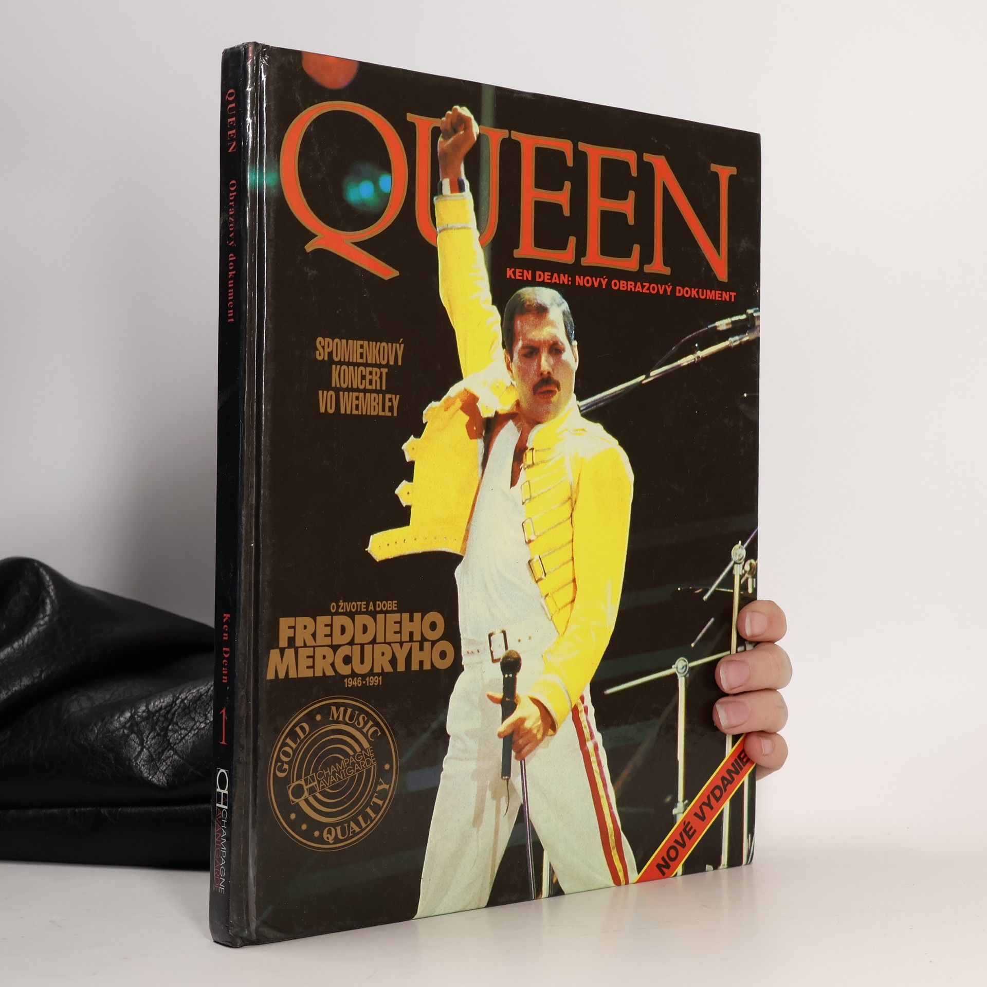 Collectif d'auteurs Queen. Ken Dean: nový obrazový dokument