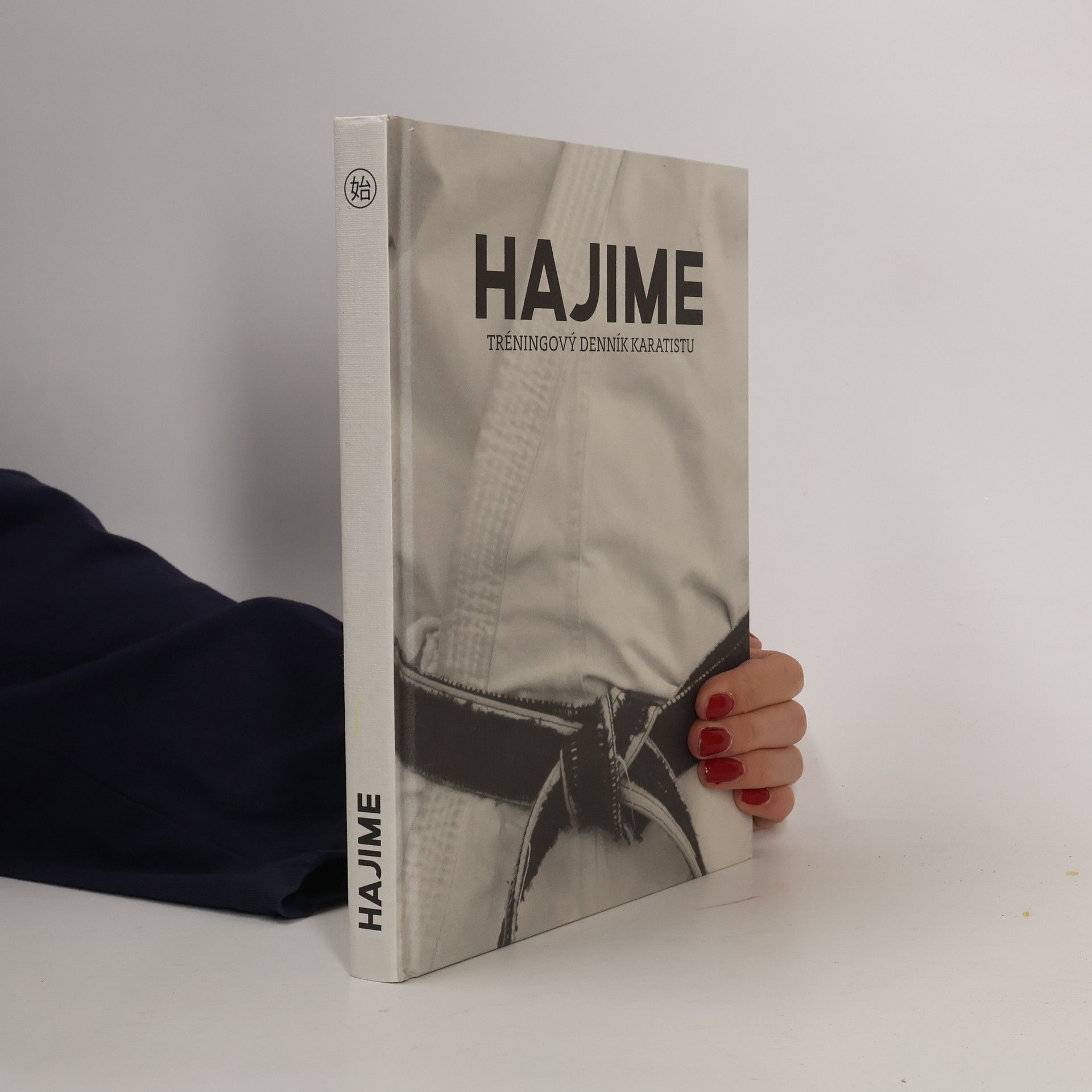 Collectif d'auteurs Hajime. Tréningový denník karatistu