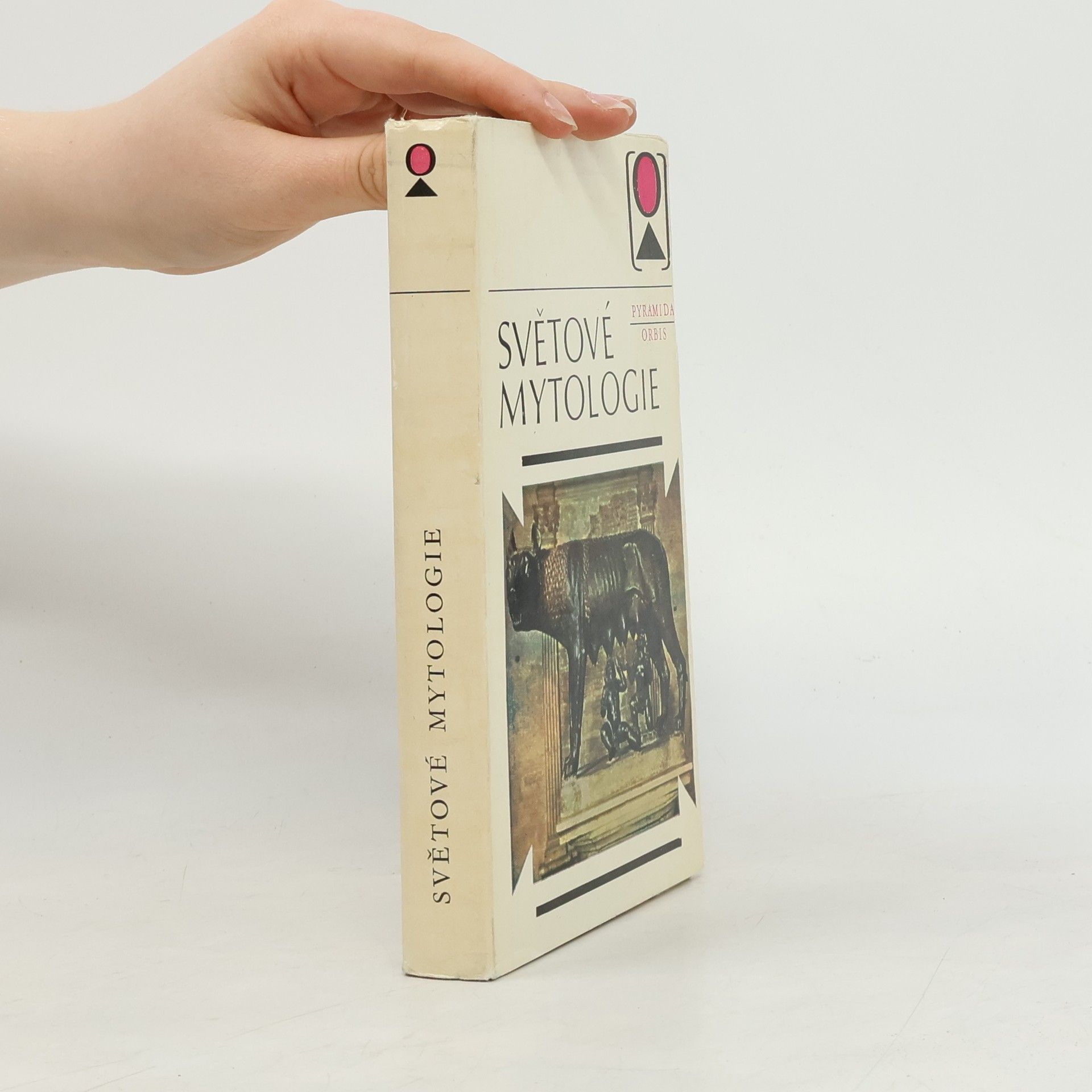 Mária Tilkovská Světové mytologie. Nábožensko-mytologické systémy národů světa