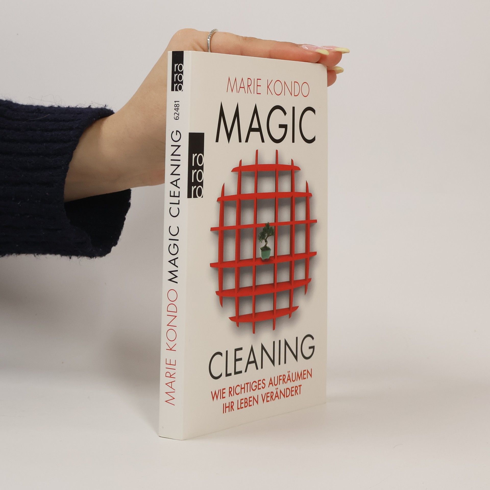 Marie Kondo Magic cleaning