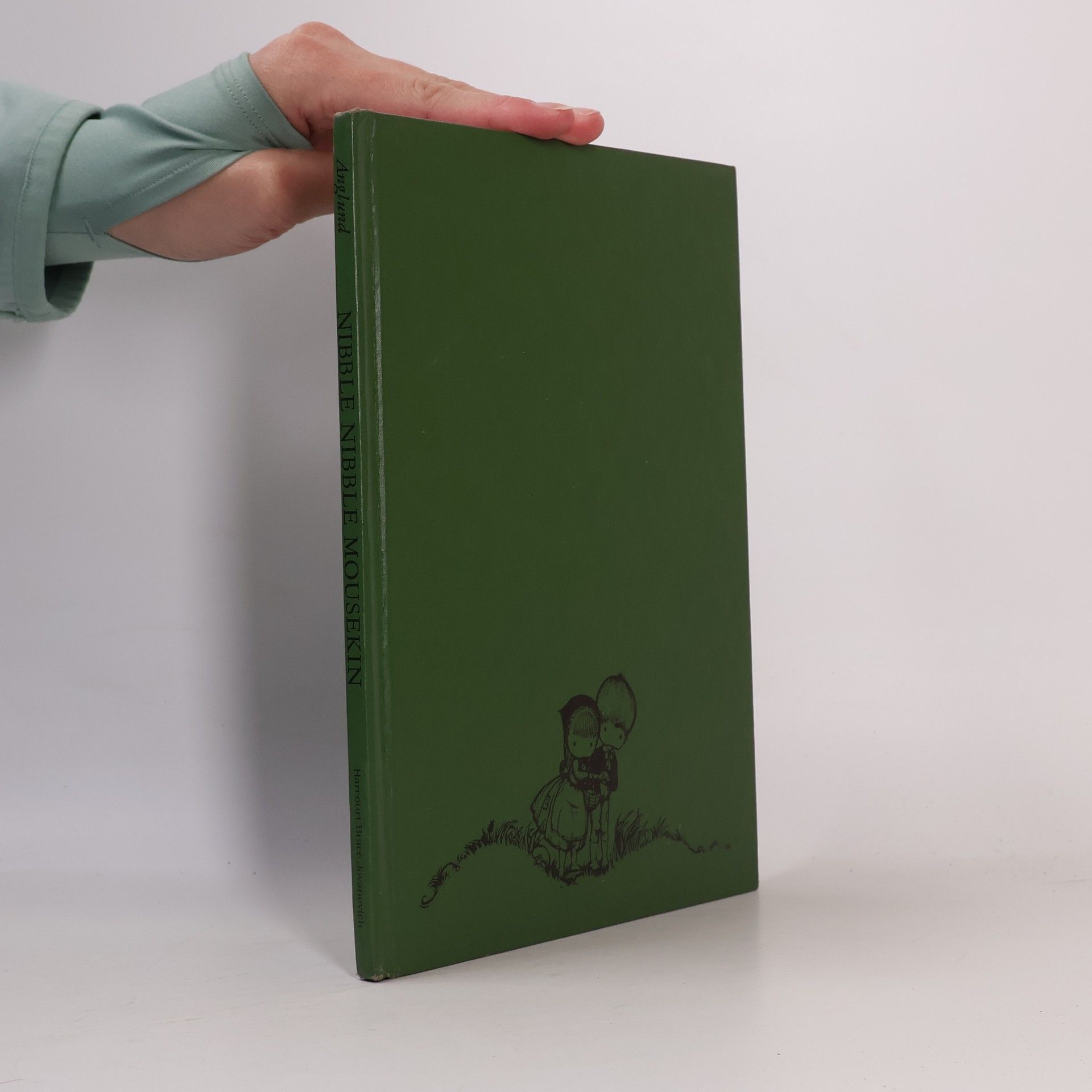 Joan Walsh Anglund Nibble Nibble Mousekin