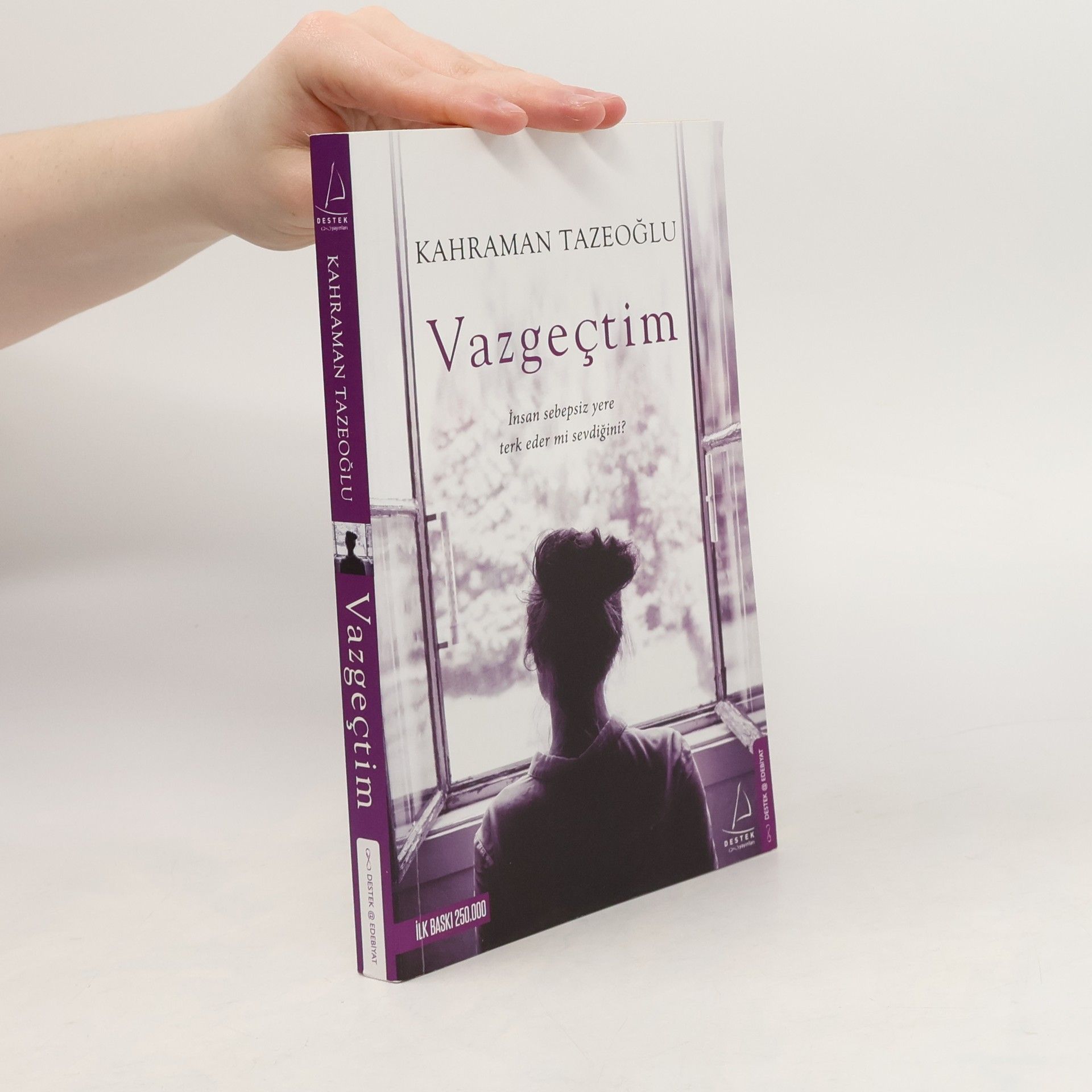 Kahraman Tazeoglu Vazgectim - insan sebepsiz yere terk eder mi sevdigini?