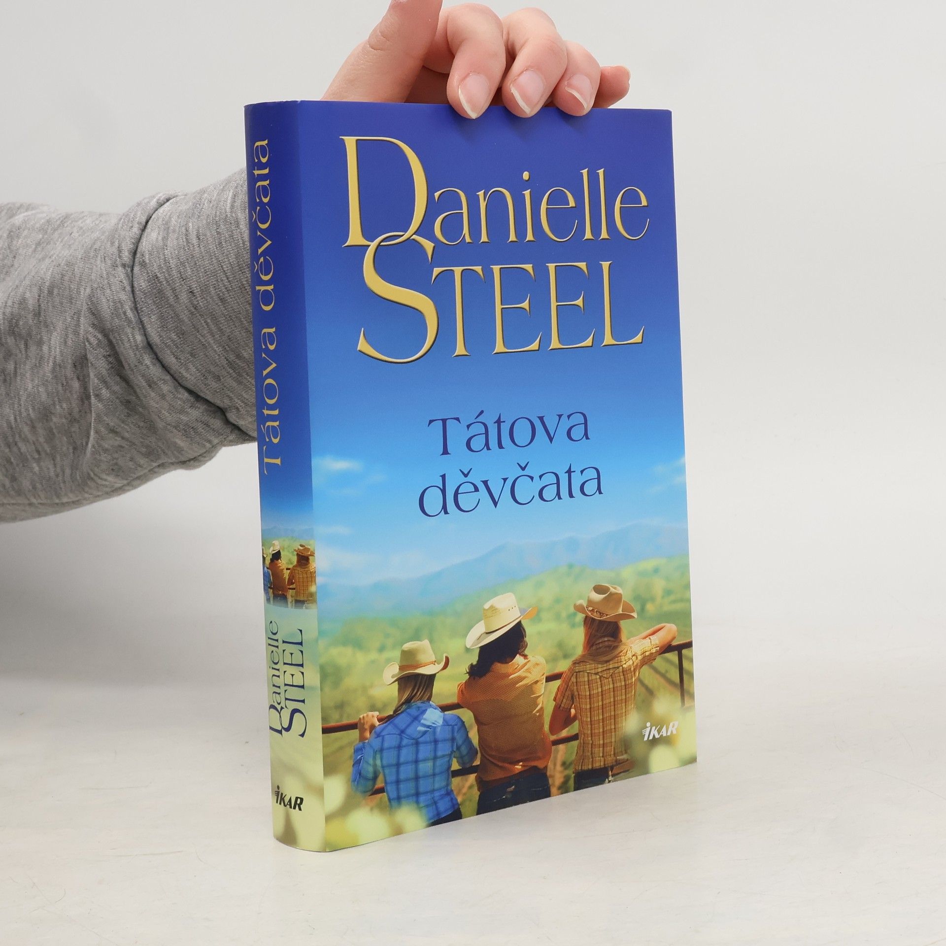 Danielle Steelová Tátova děvčata