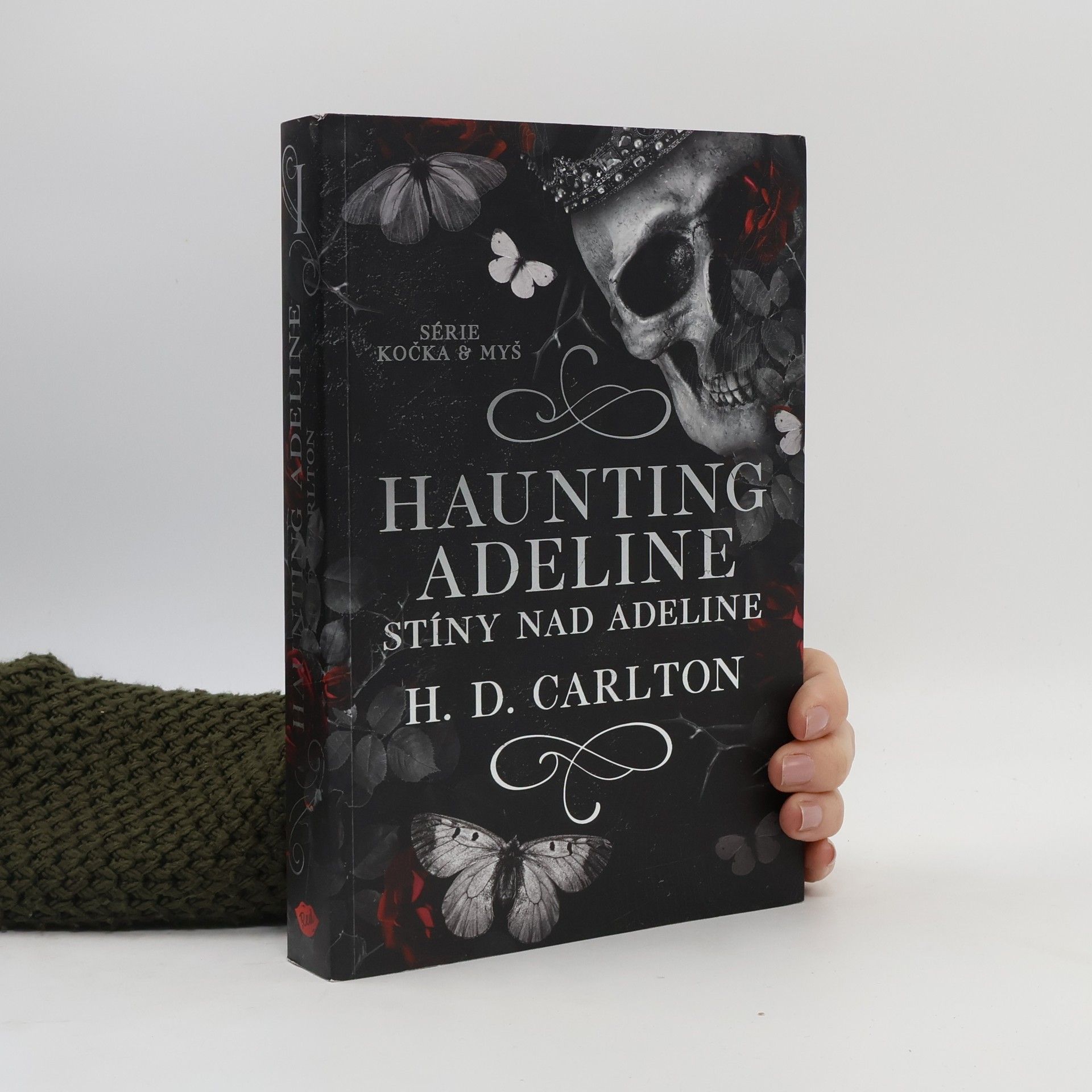 H. D. Carlton Haunting Adeline: Stíny nad Adeline