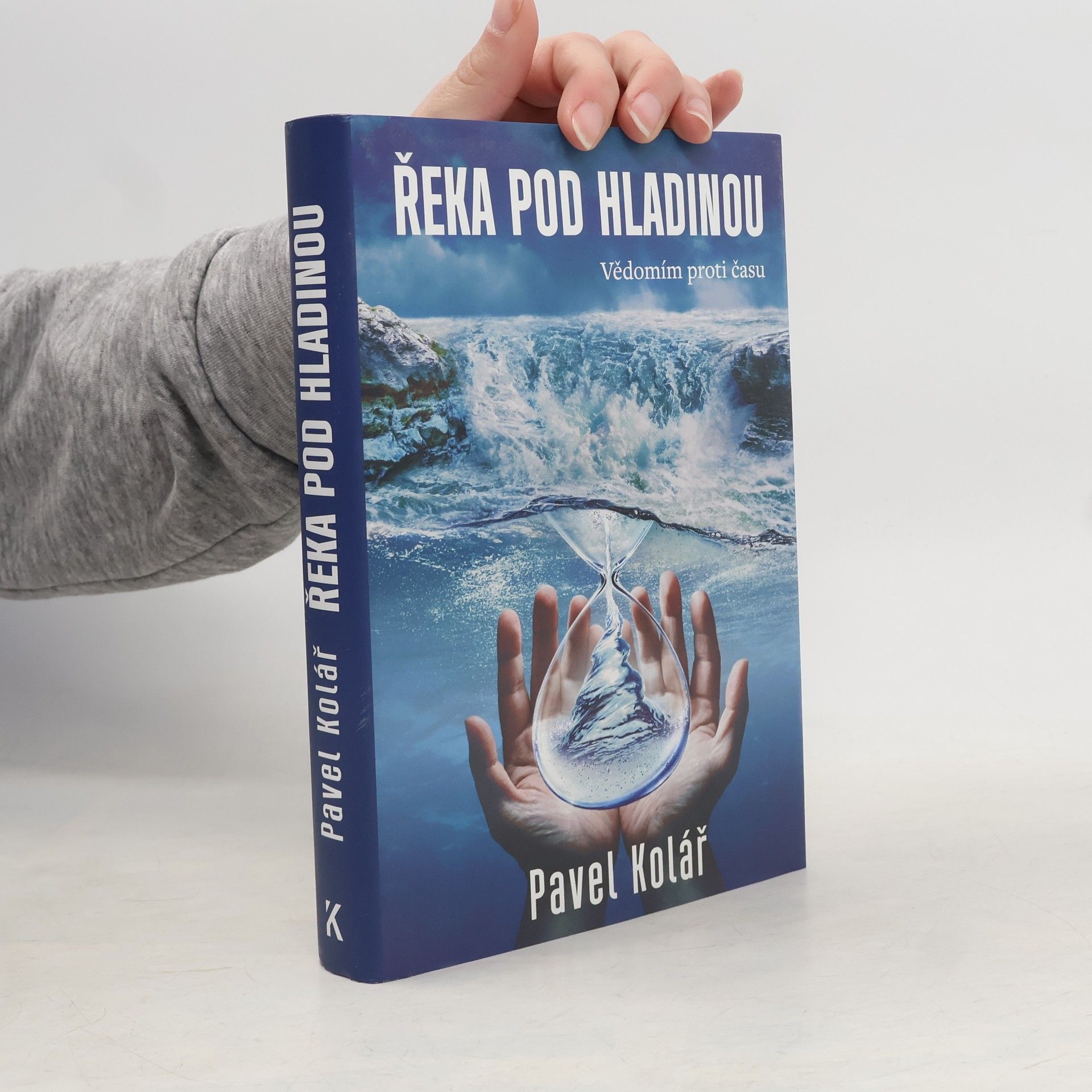 Pavel Kolář Řeka pod hladinou