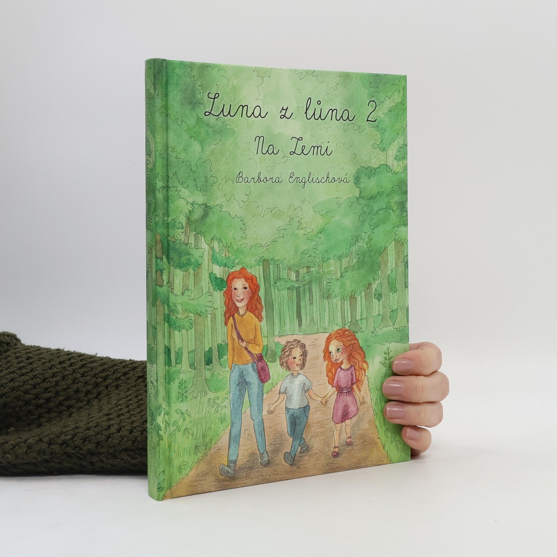 Barbora Englischová Luna z lůna 2: Na Zemi