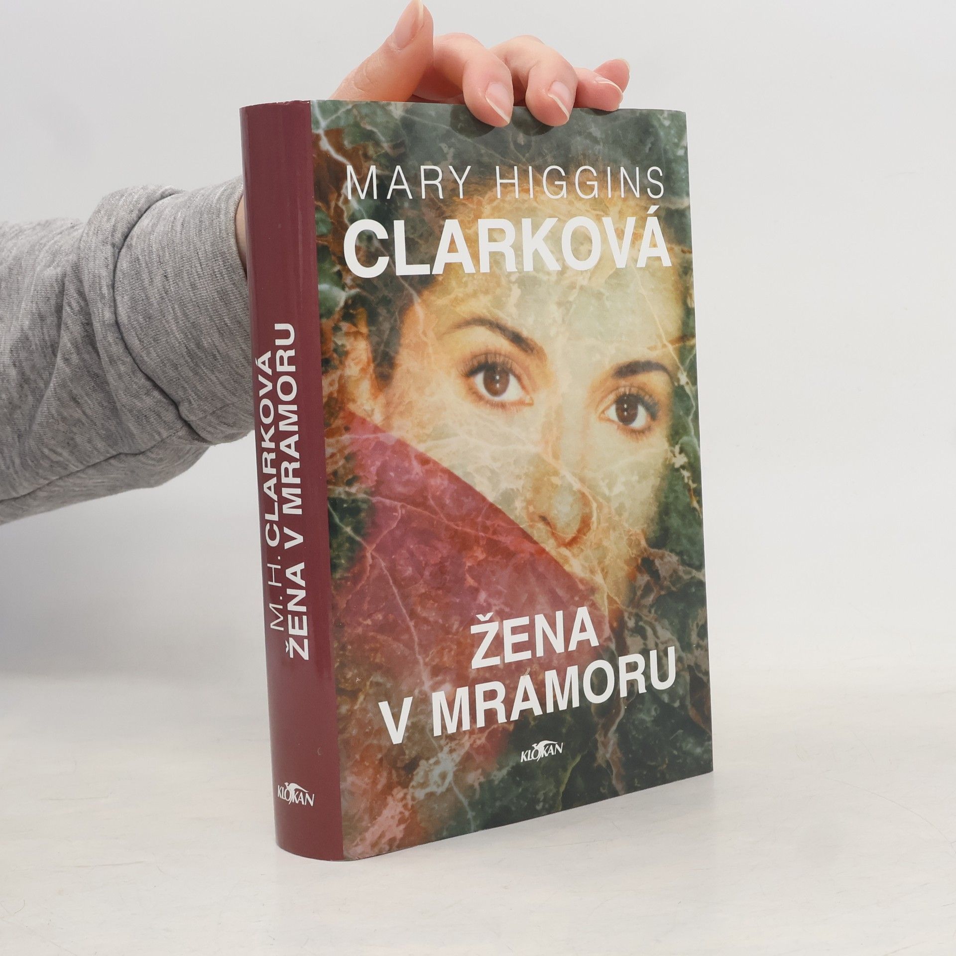 Mary Higgins Clark Žena v mramoru