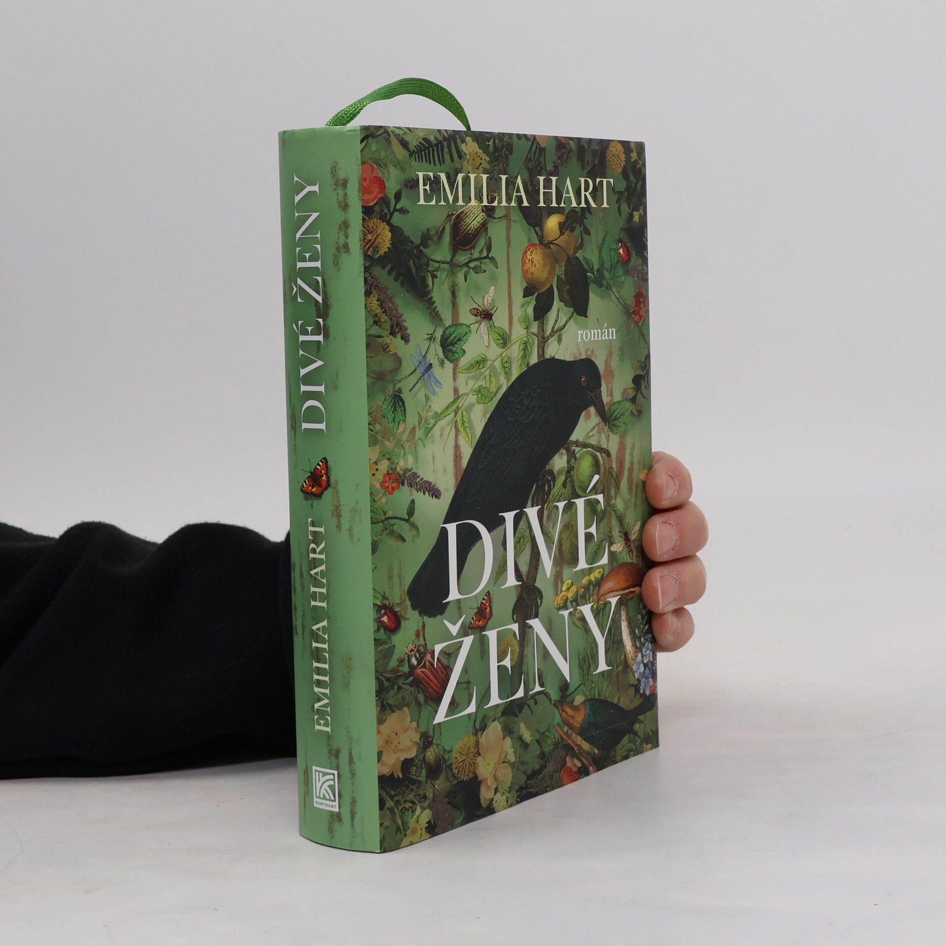 Emilia Hart Divé ženy