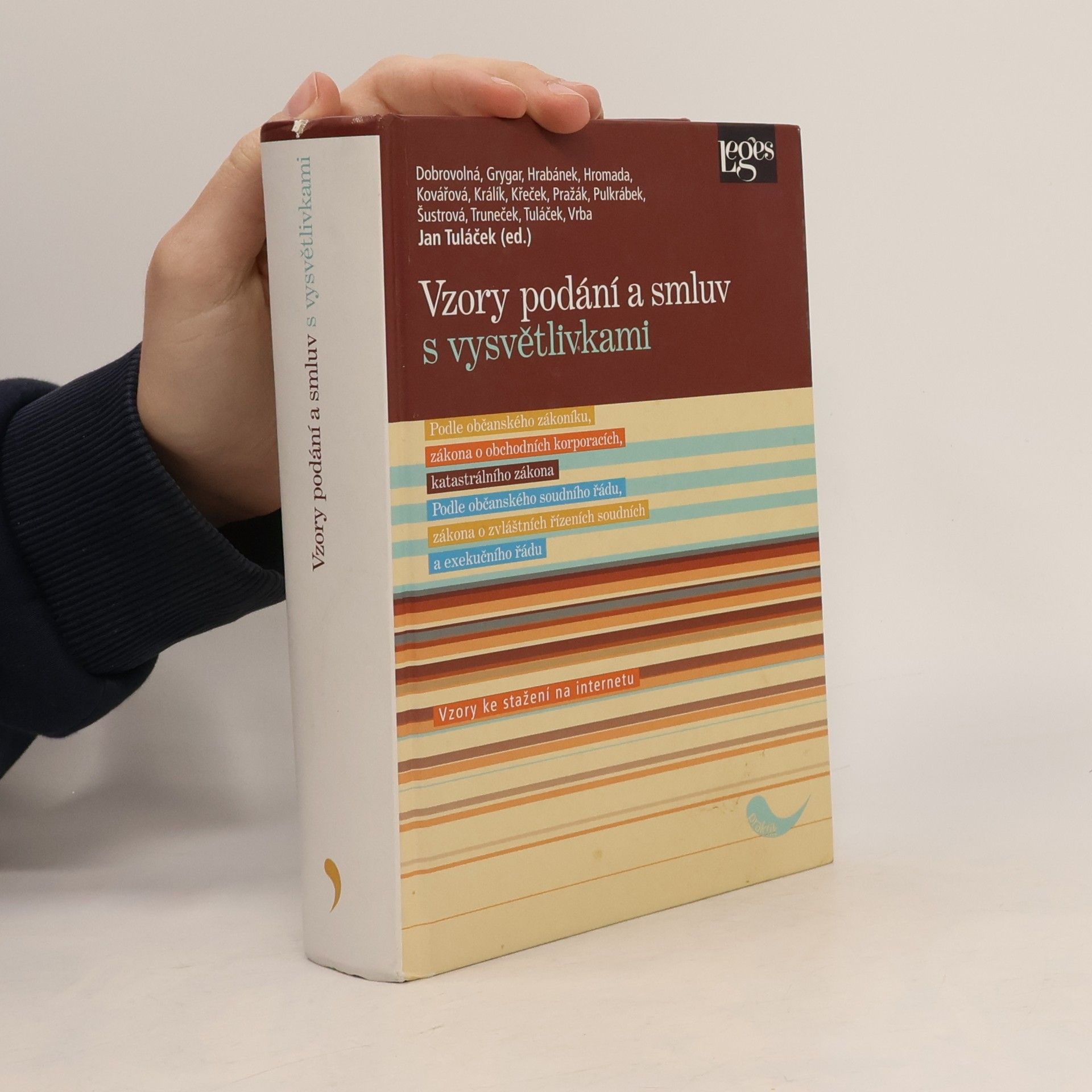 Vzory podání a smluv s vysvětlivkami