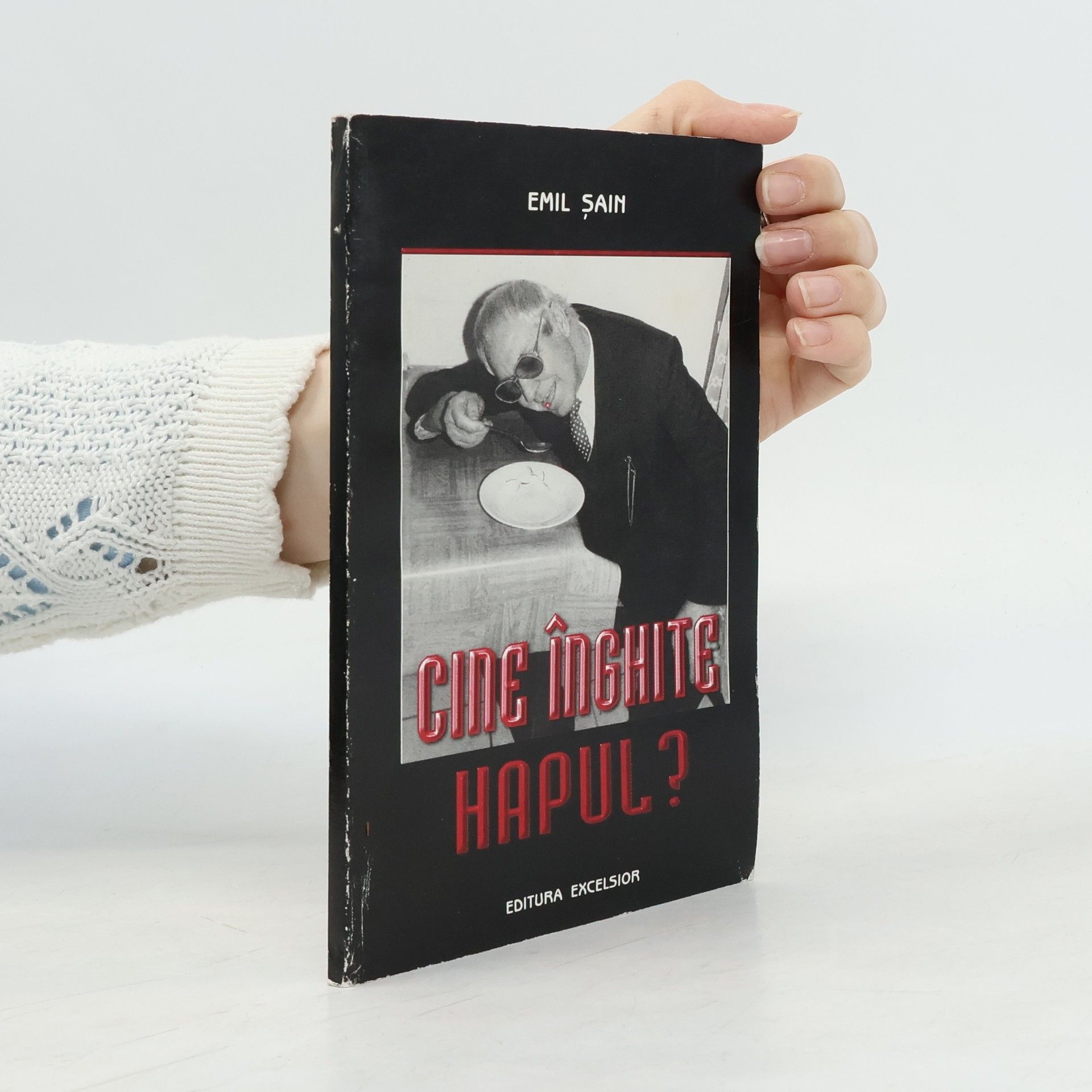 Emil Şain Cine înghite hapul