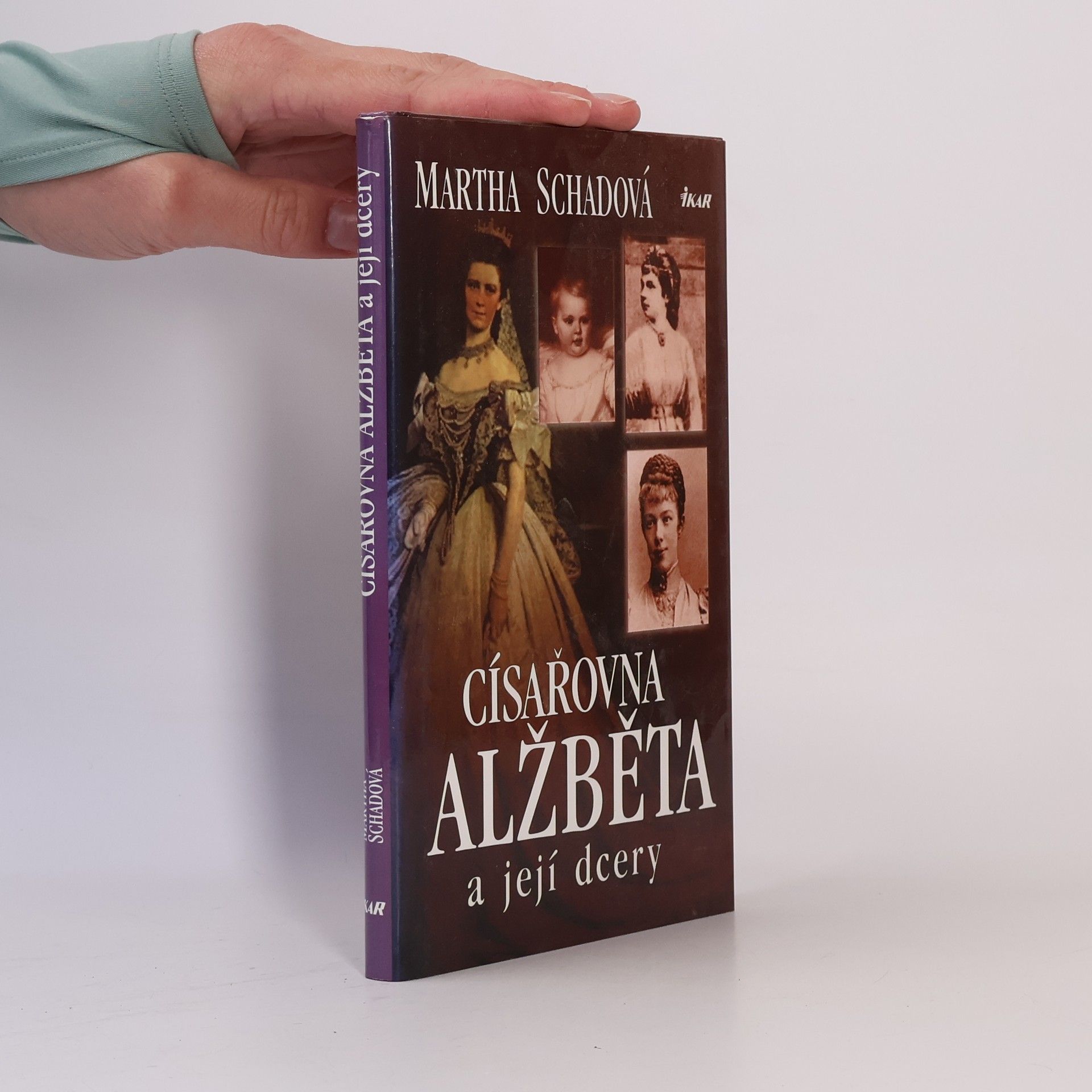 Martha Schad Císařovna Alžběta a její dcery