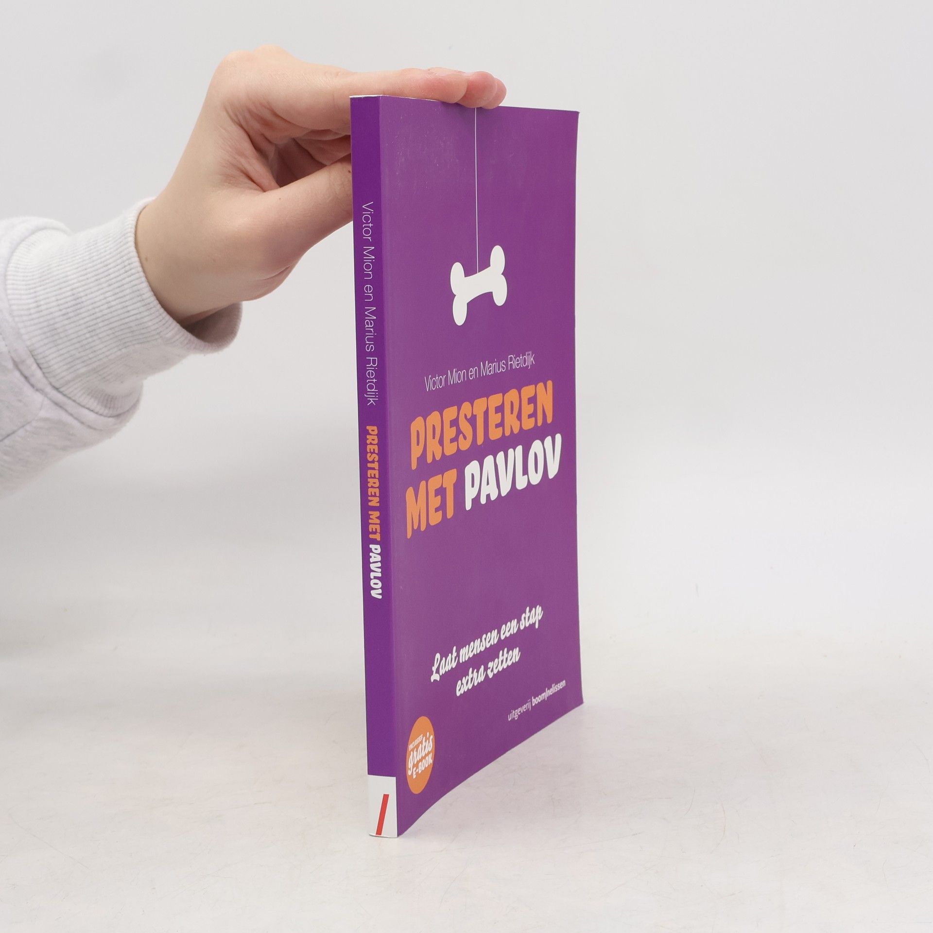 Victor Mion Presteren met Pavlov