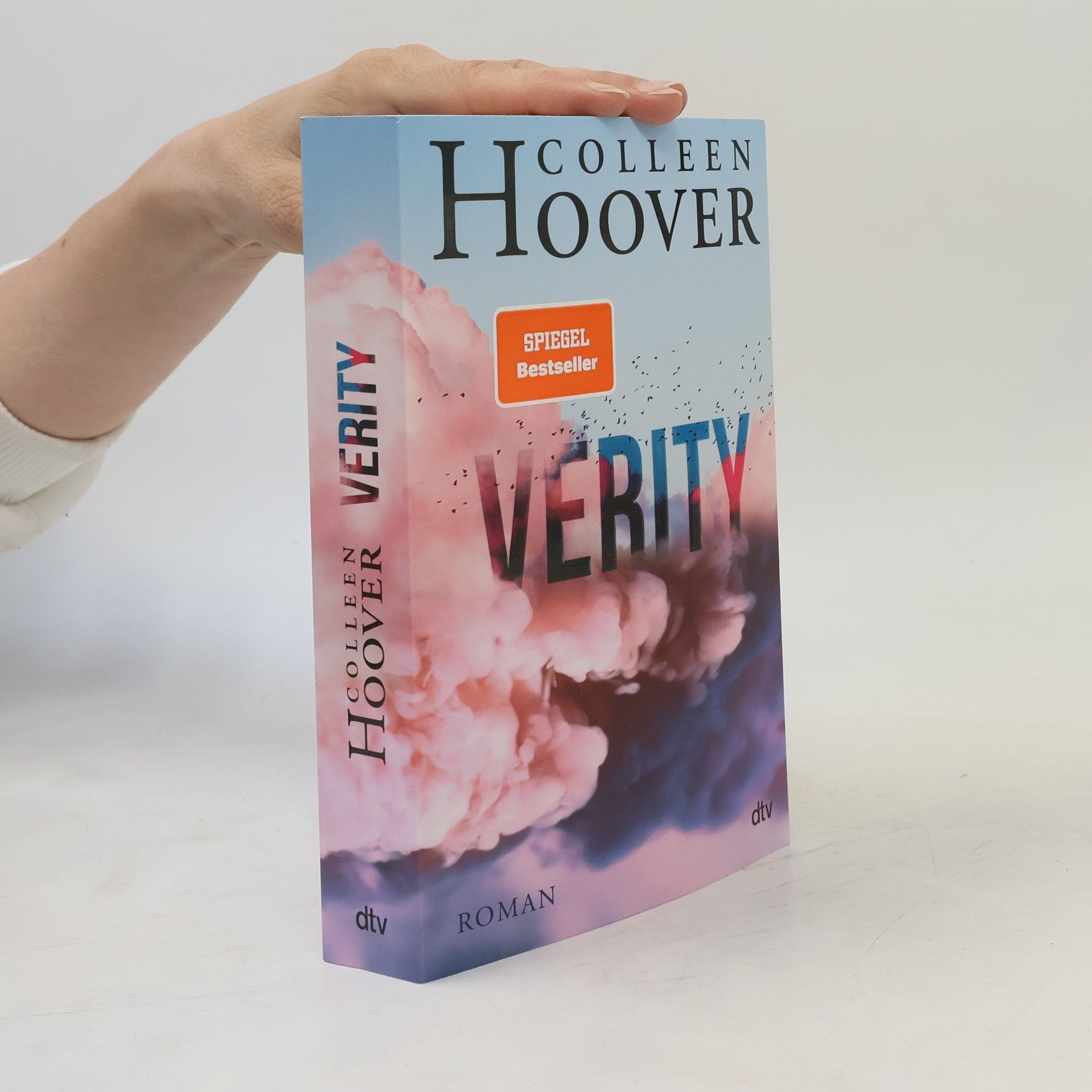 Colleen Hoover Verity