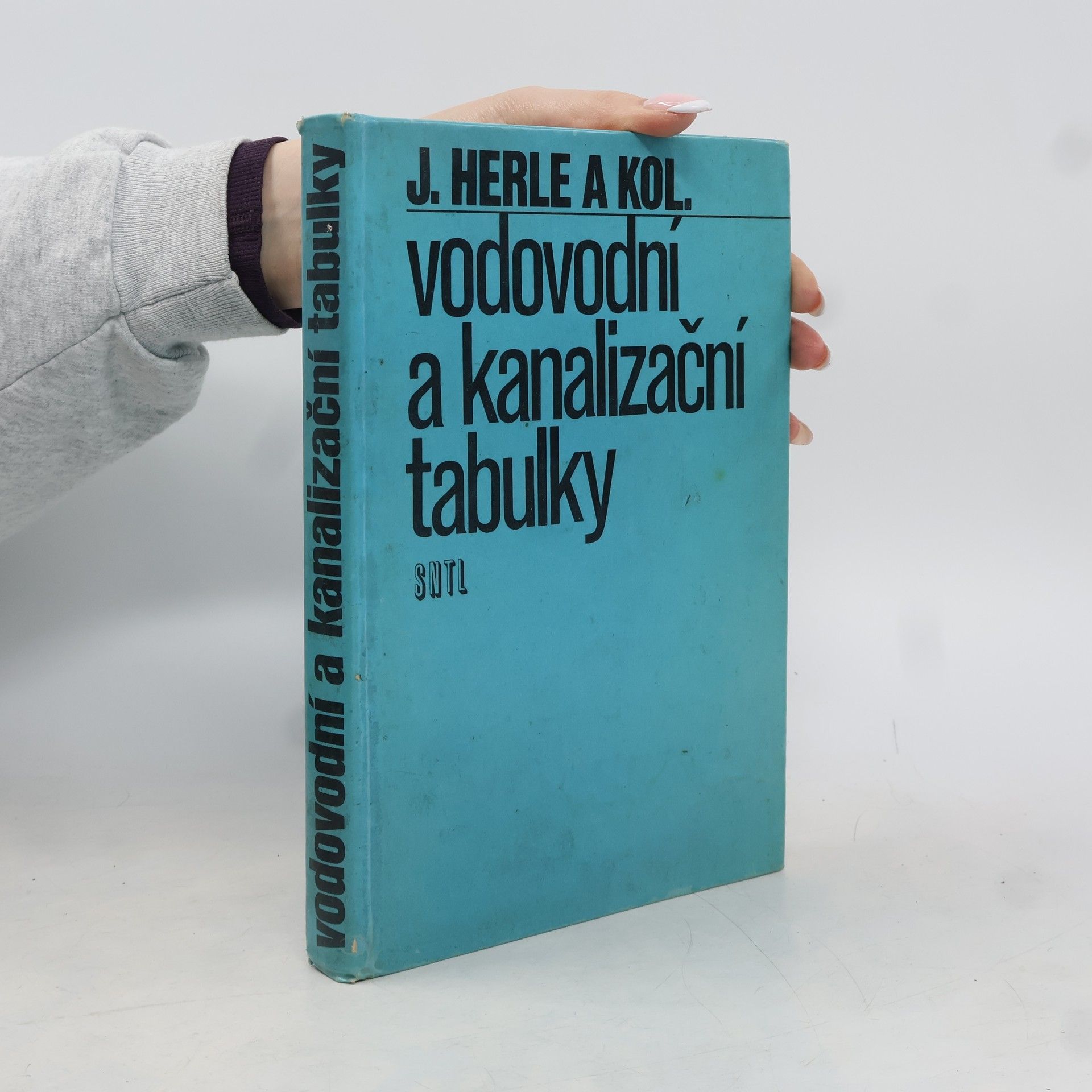 Vodovodní a kanalizační tabulky