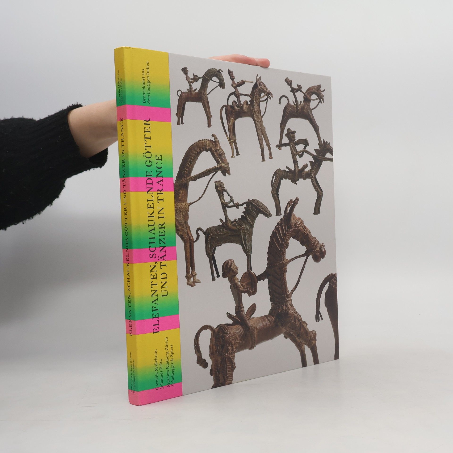 Johannes Beltz Elefanten, schaukelnde Götter und Tänzer in Trance