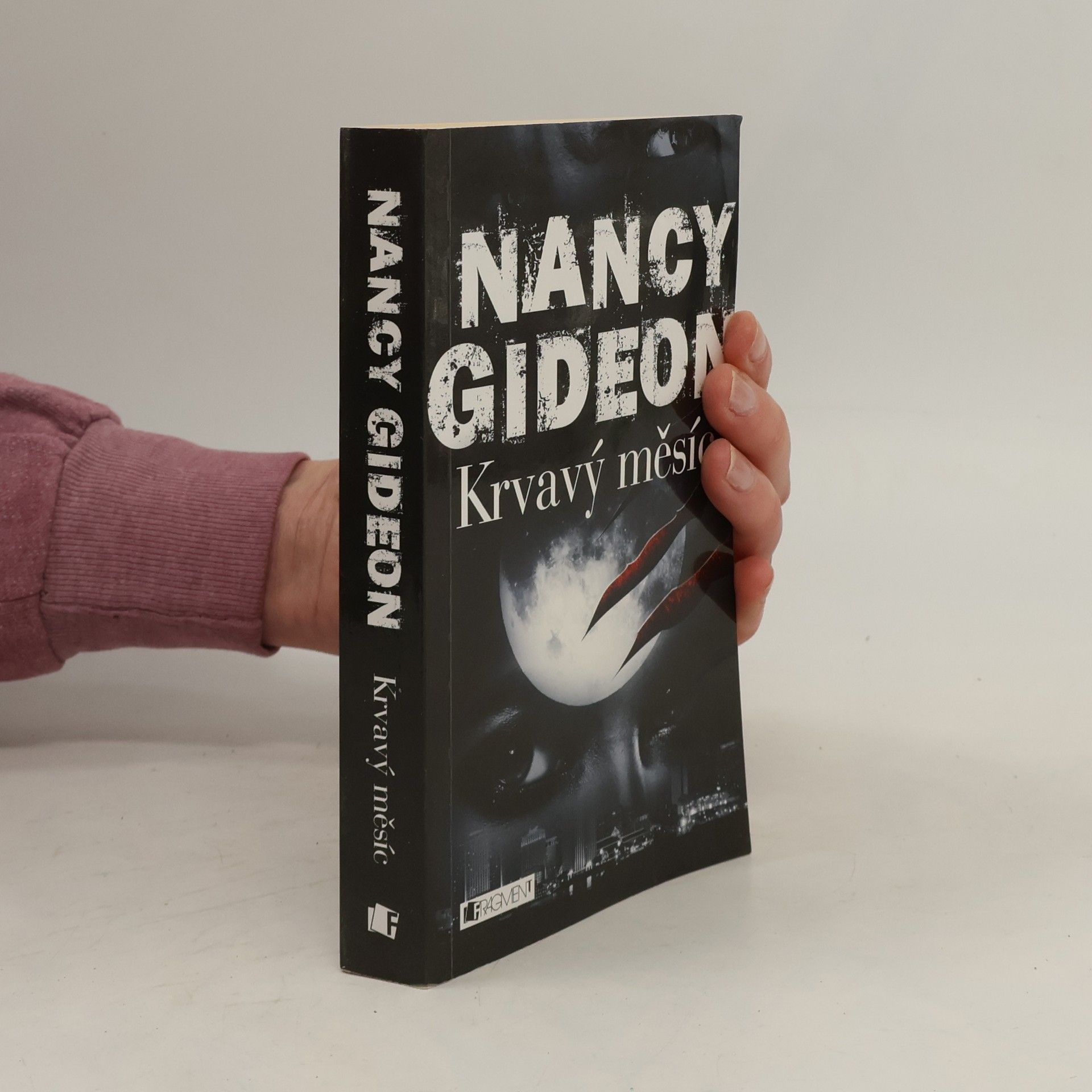 Nancy Gideon Krvavý měsíc