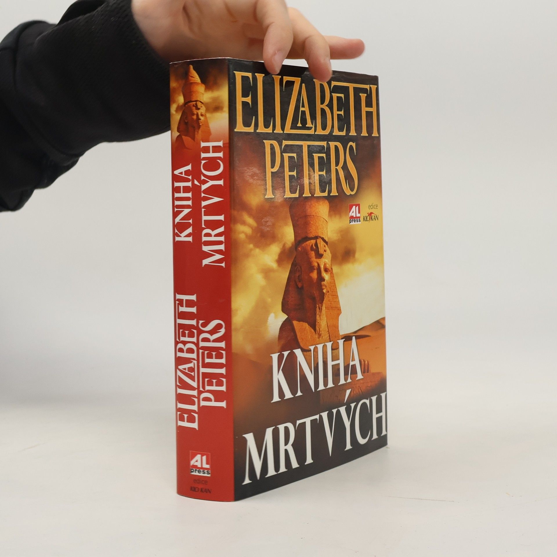 Elizabeth Peters Kniha mrtvých