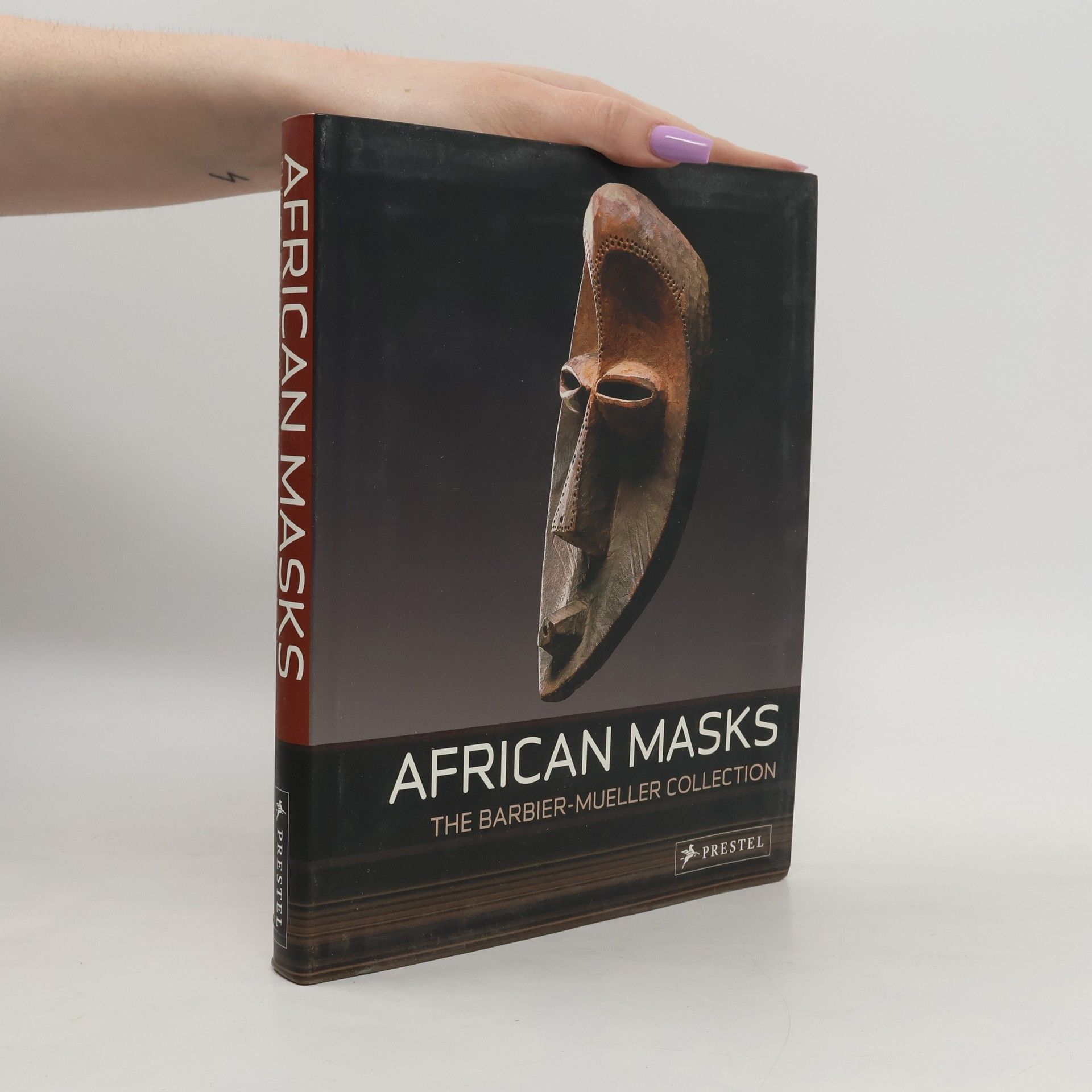 Iris Hahner Herzog African masks