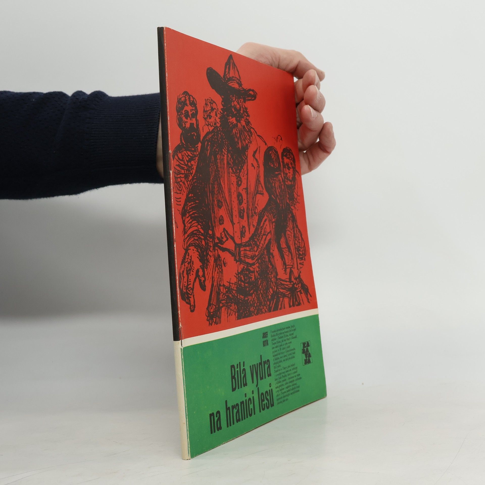 Josef Kutík Bílá vydra na hranici lesů