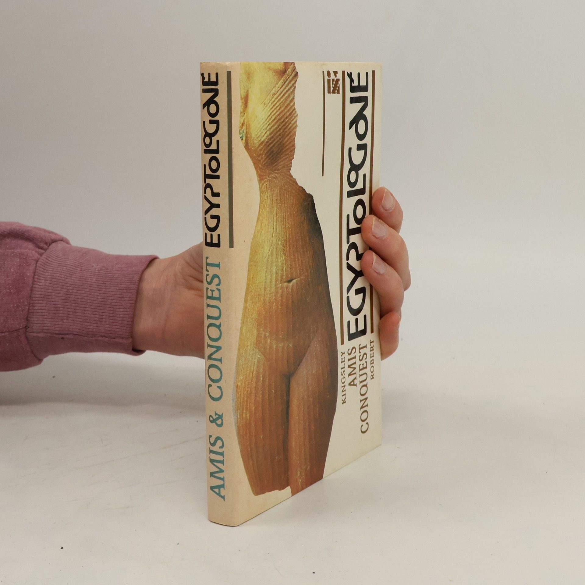 Kingsley Amis Egyptologové