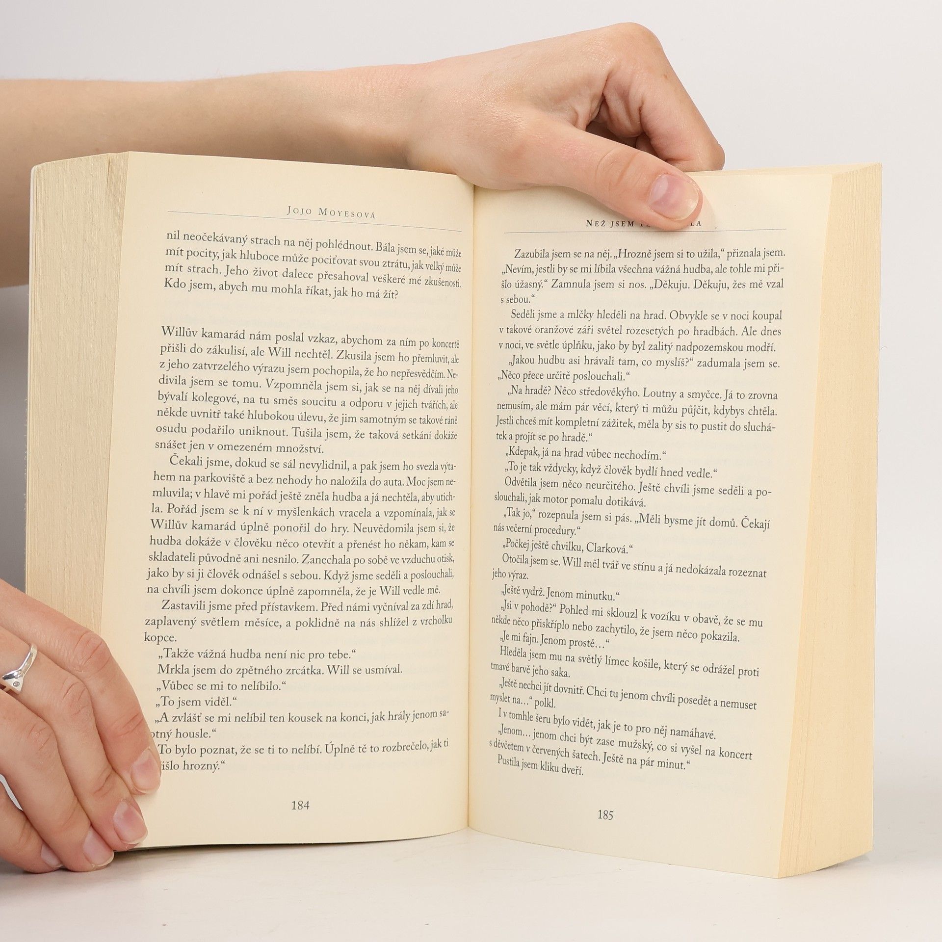 Jojo Moyes Než jsem tě poznala