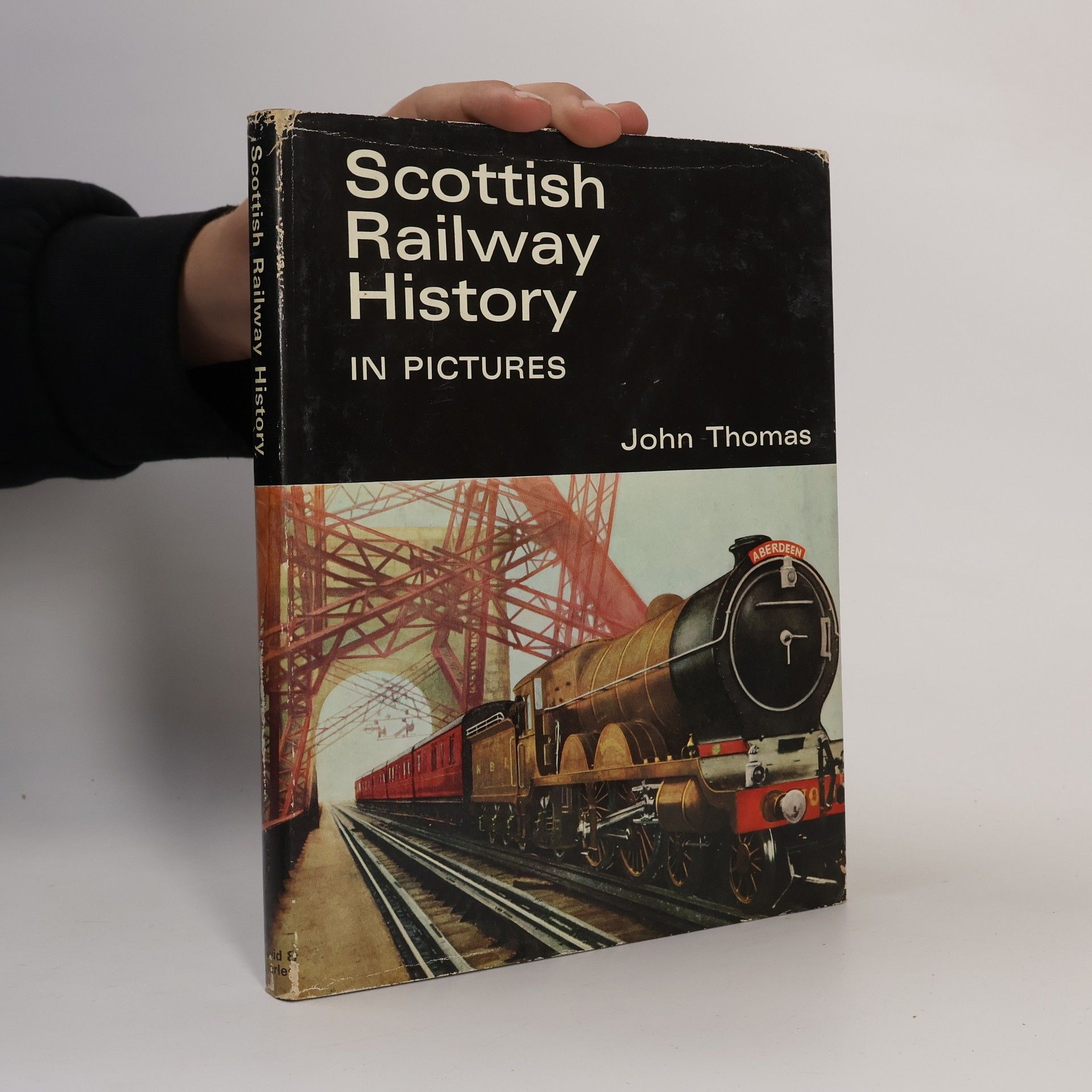 John Thomas Scottish Railway History in Pictures
