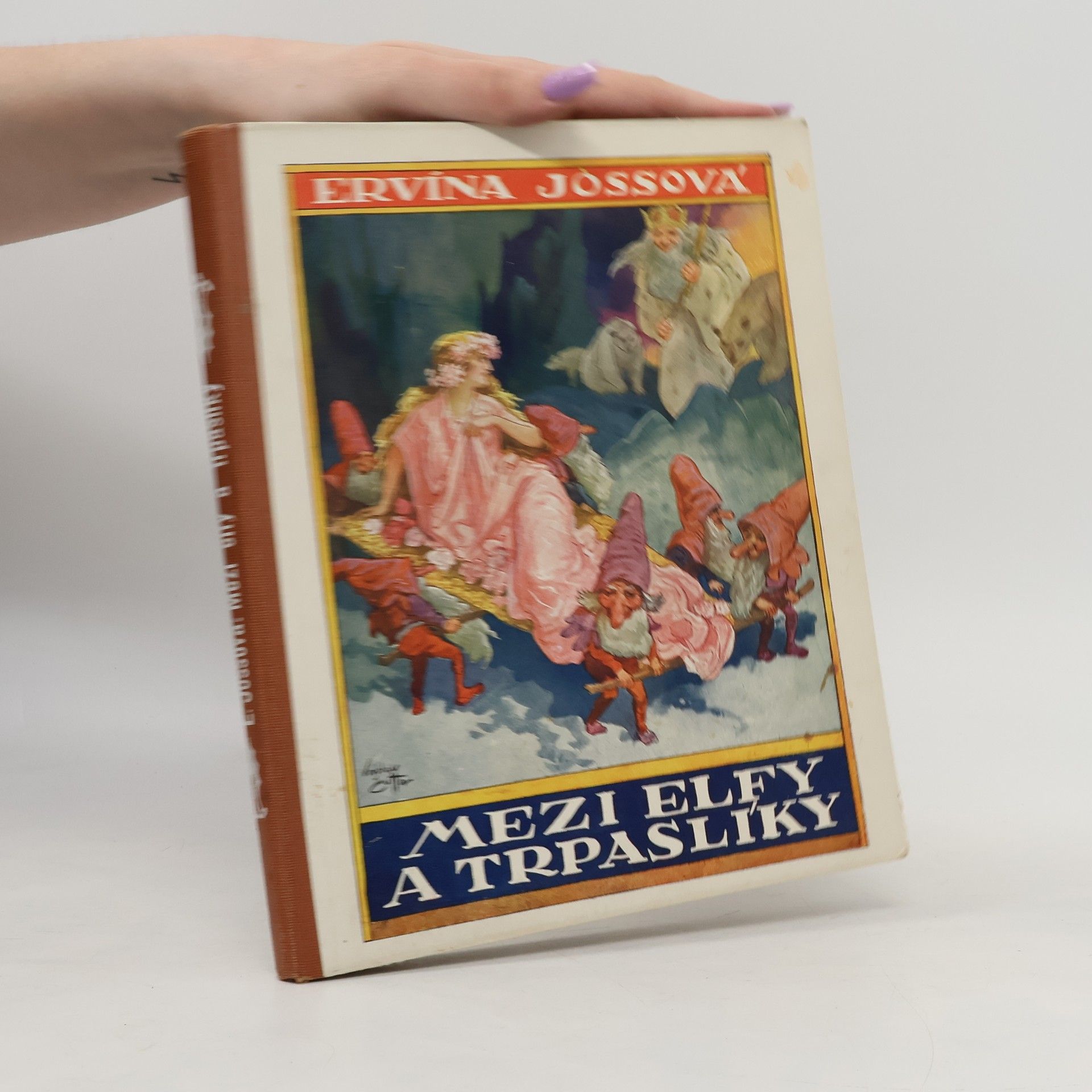 Ervína Jossová Mezi elfy a trpaslíky