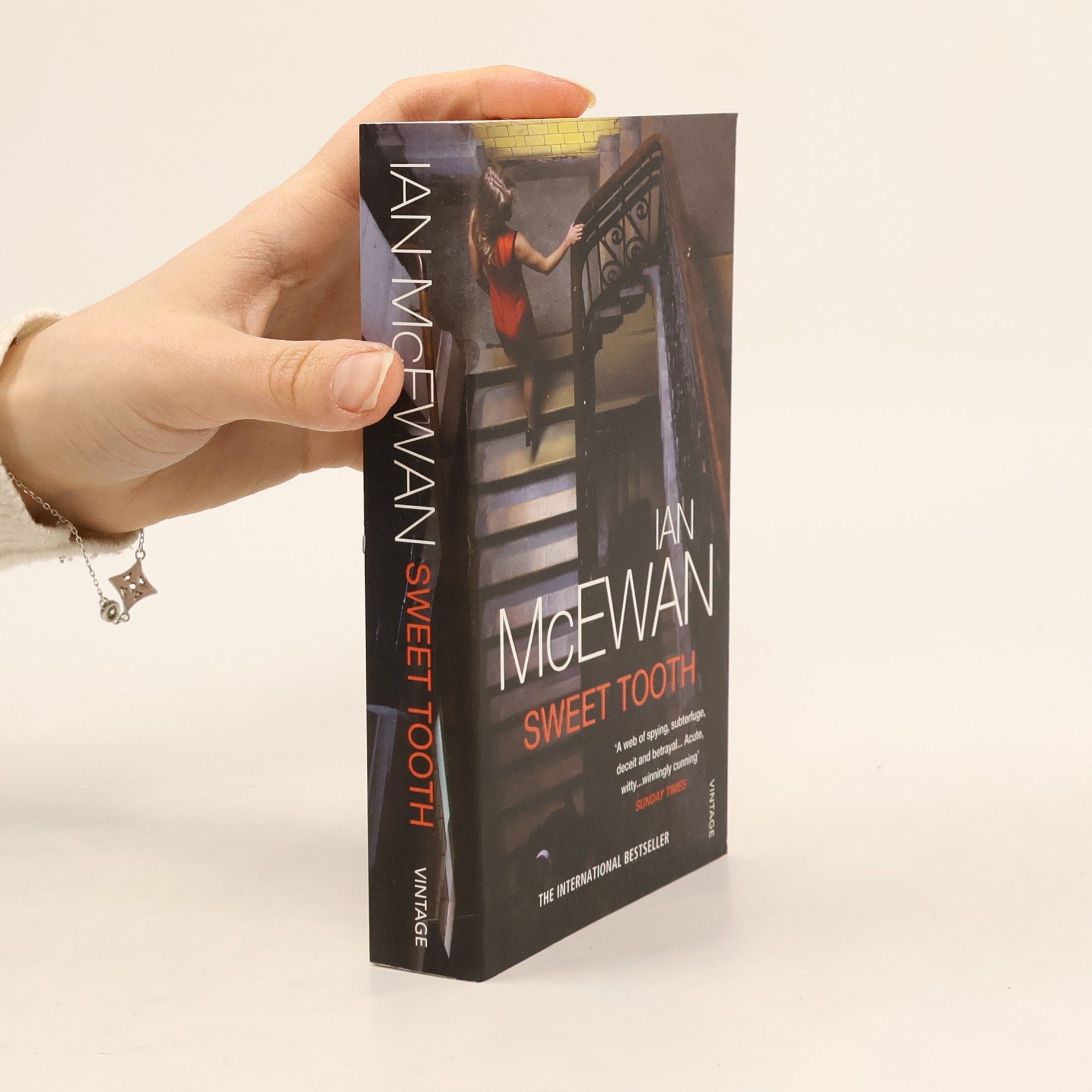 Ian McEwan Sweet tooth