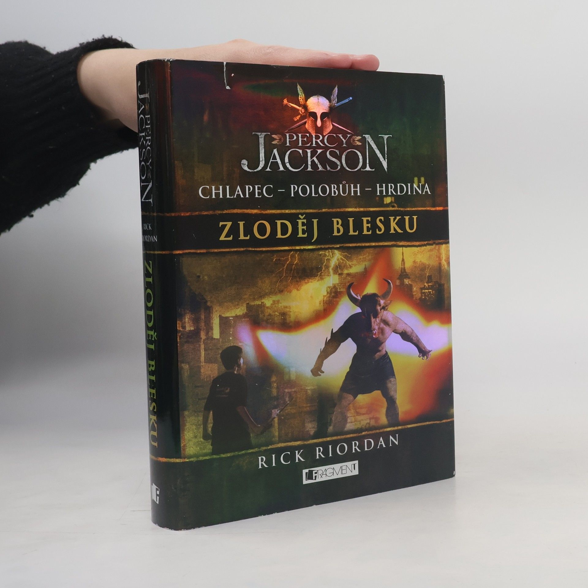 Rick Riordan Percy Jackson. Zloděj blesku